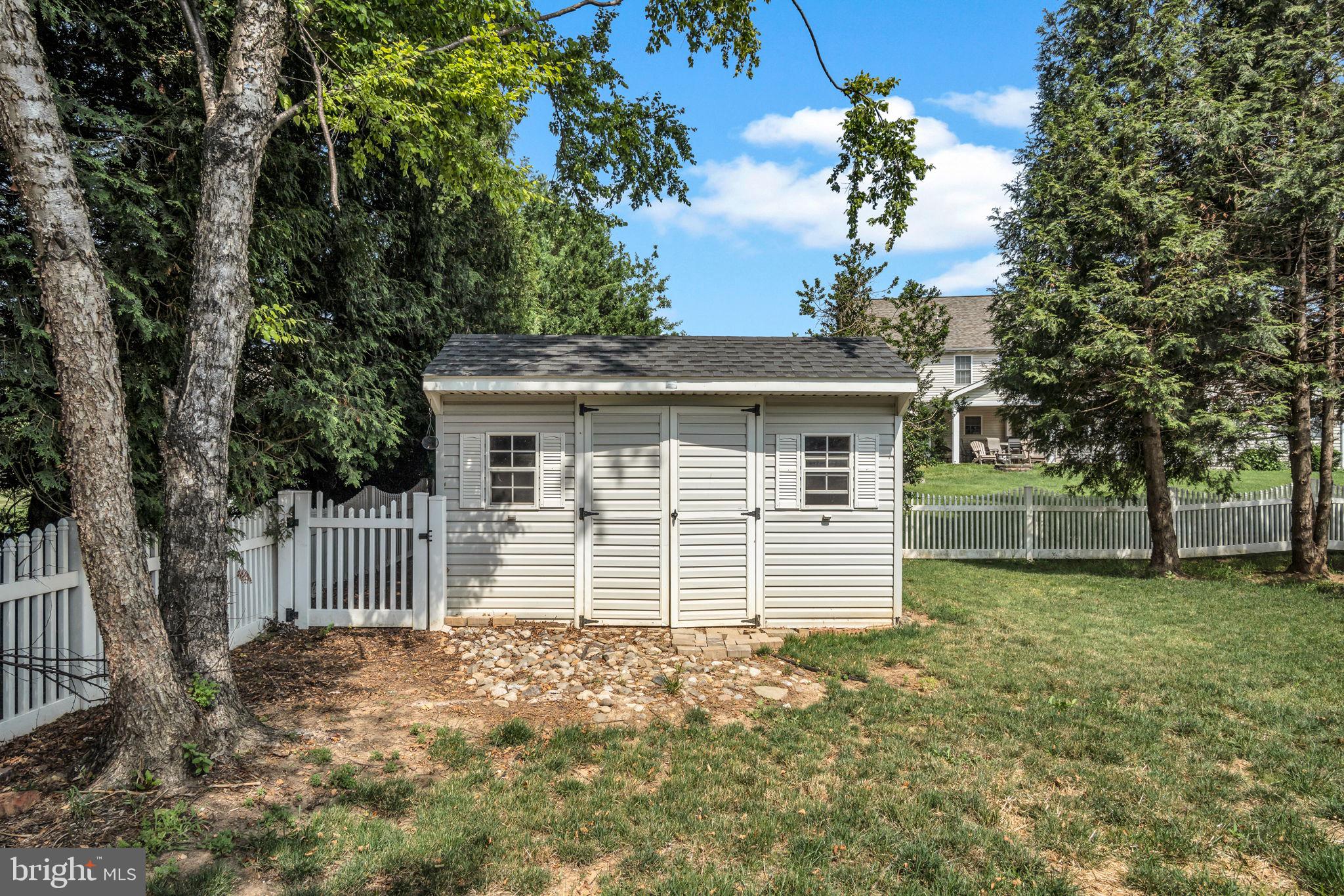 BEACON LIGHT ESTATES - Residential