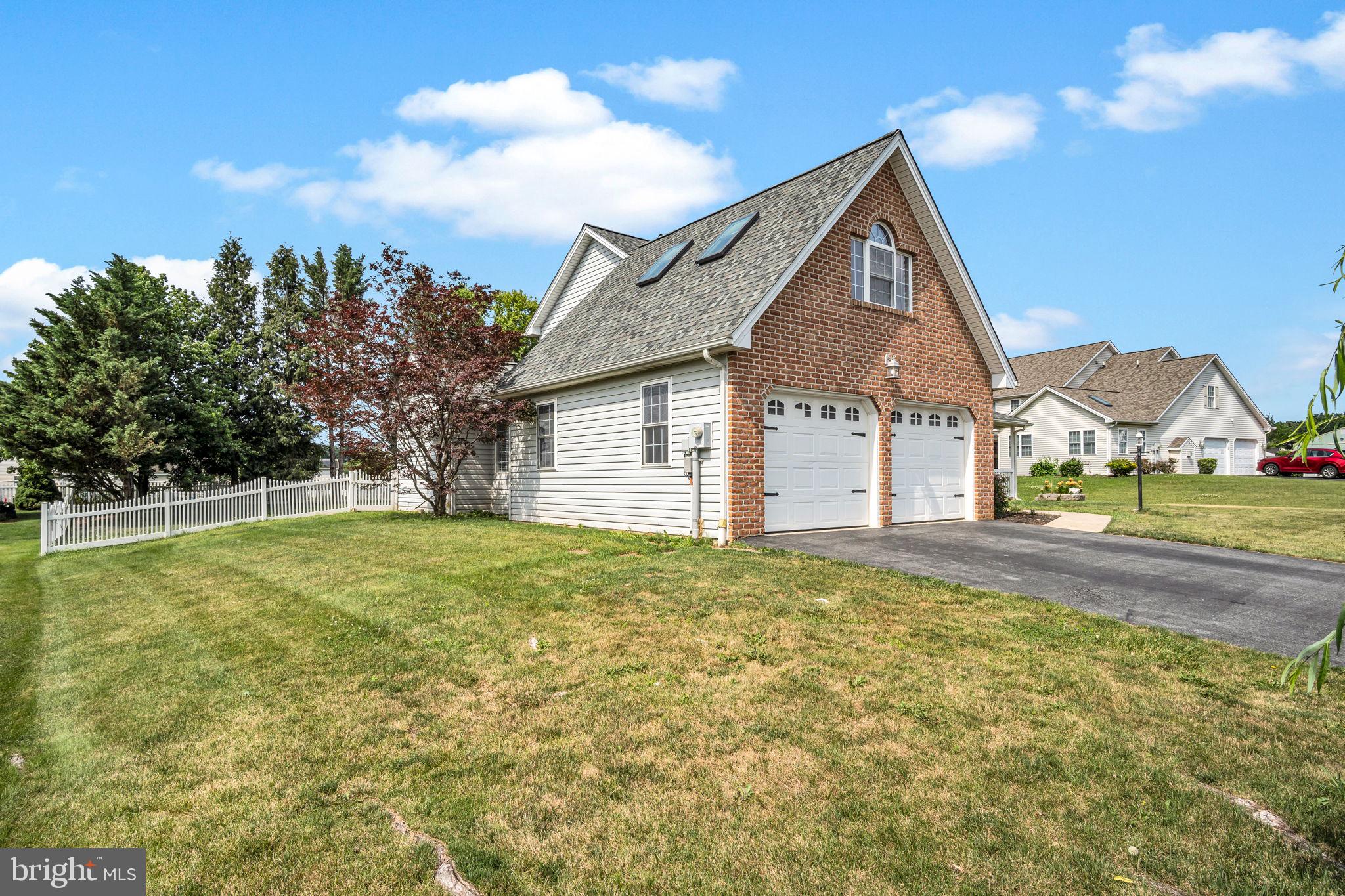 BEACON LIGHT ESTATES - Residential