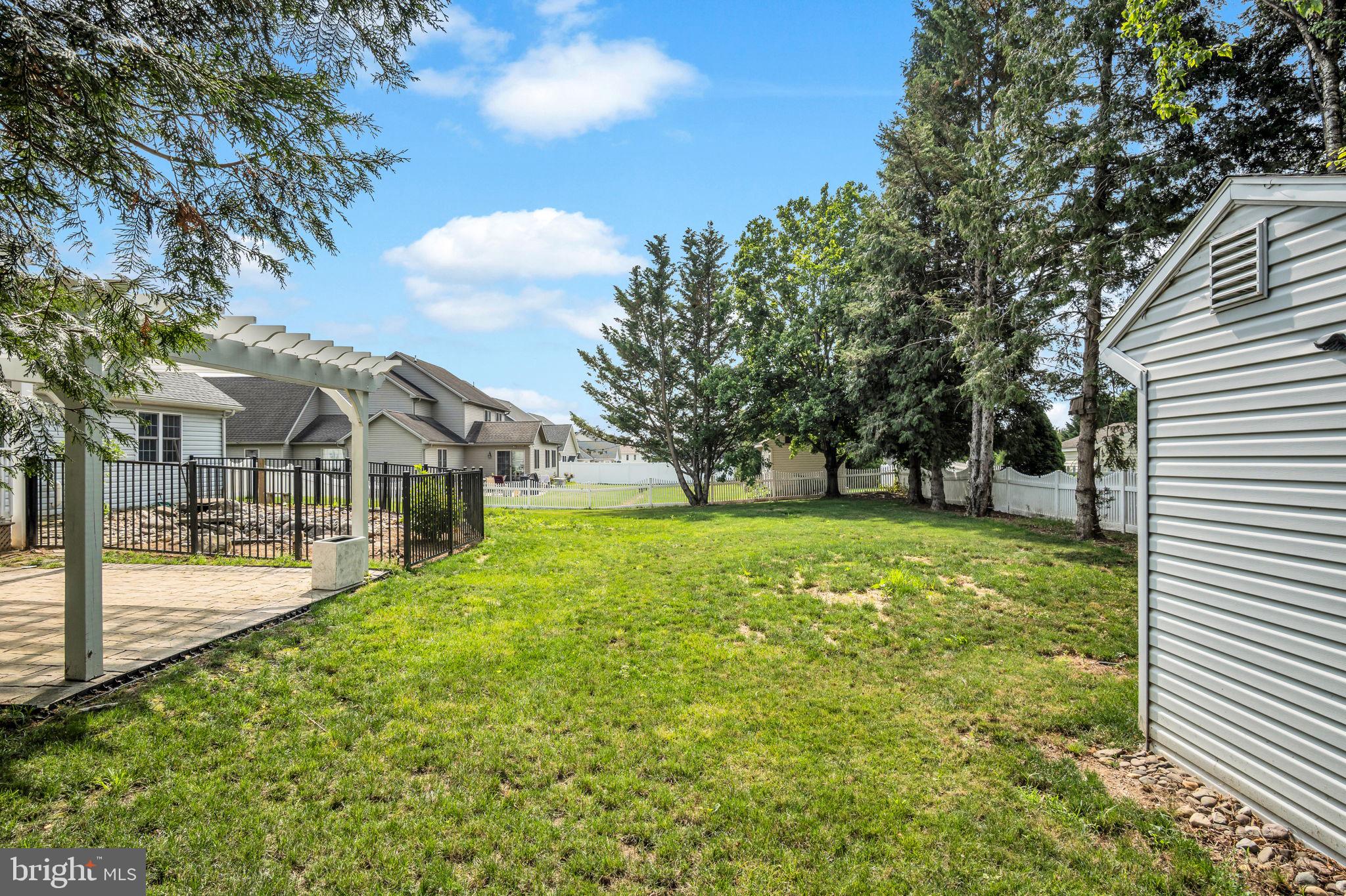 BEACON LIGHT ESTATES - Residential