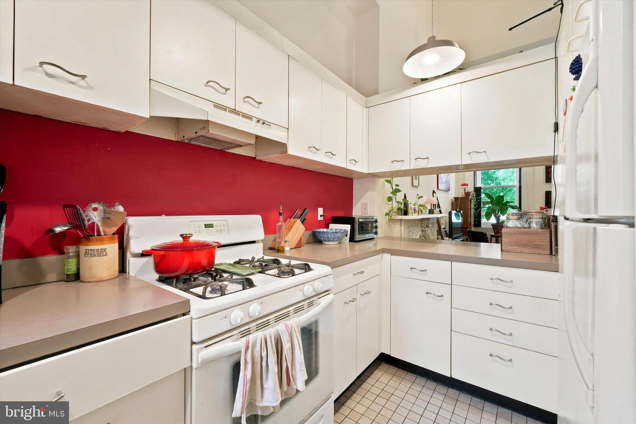 FAIRMOUNT - Residential