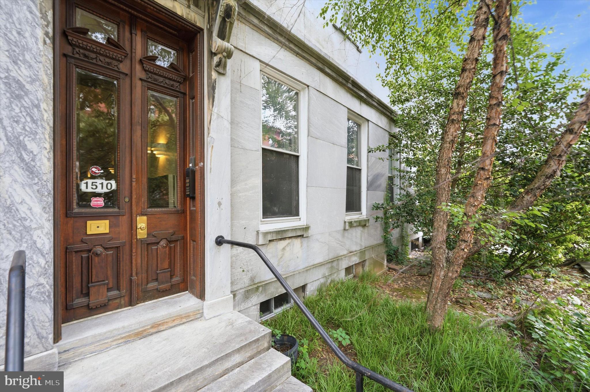 FAIRMOUNT - Residential