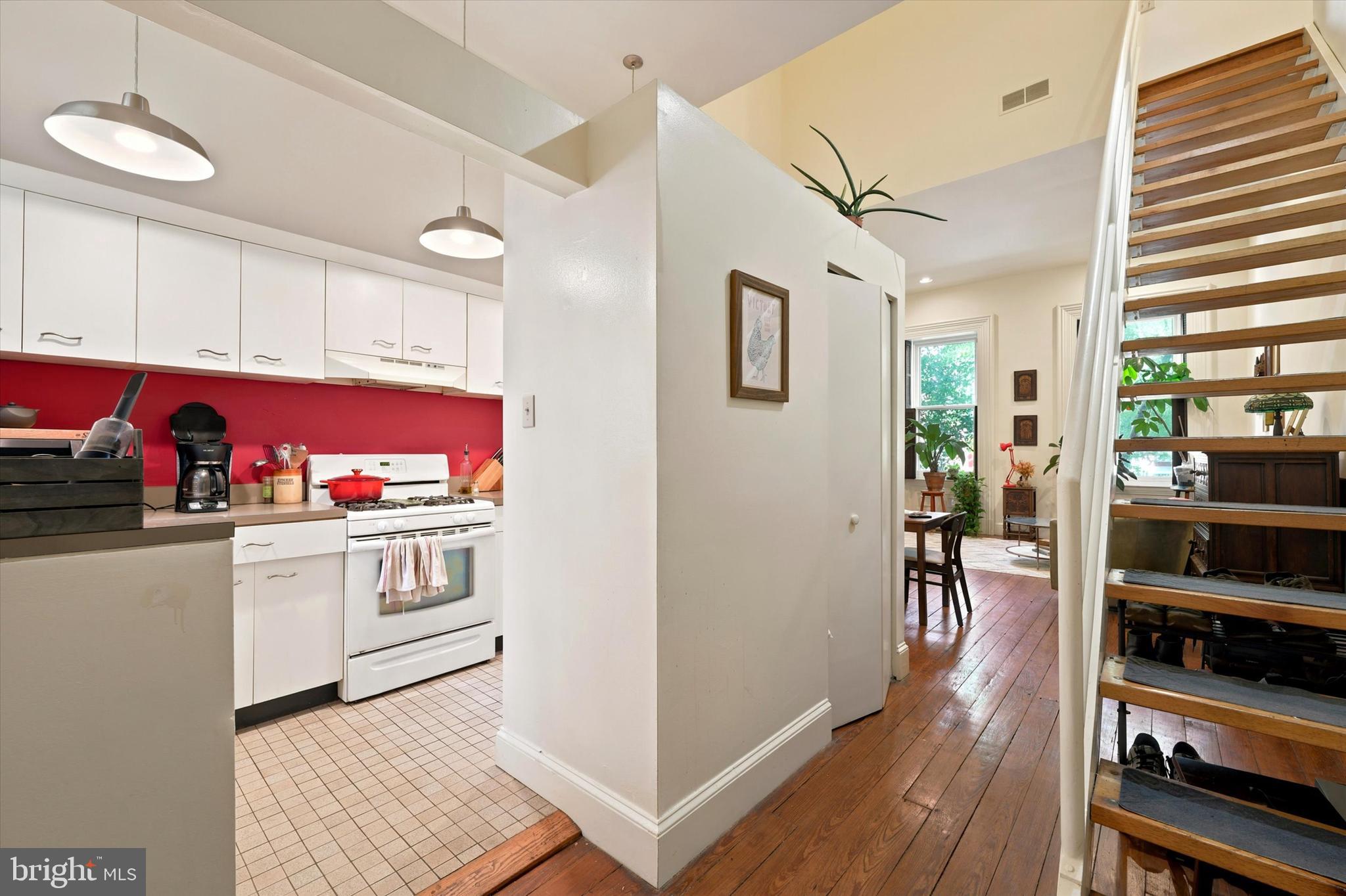 FAIRMOUNT - Residential