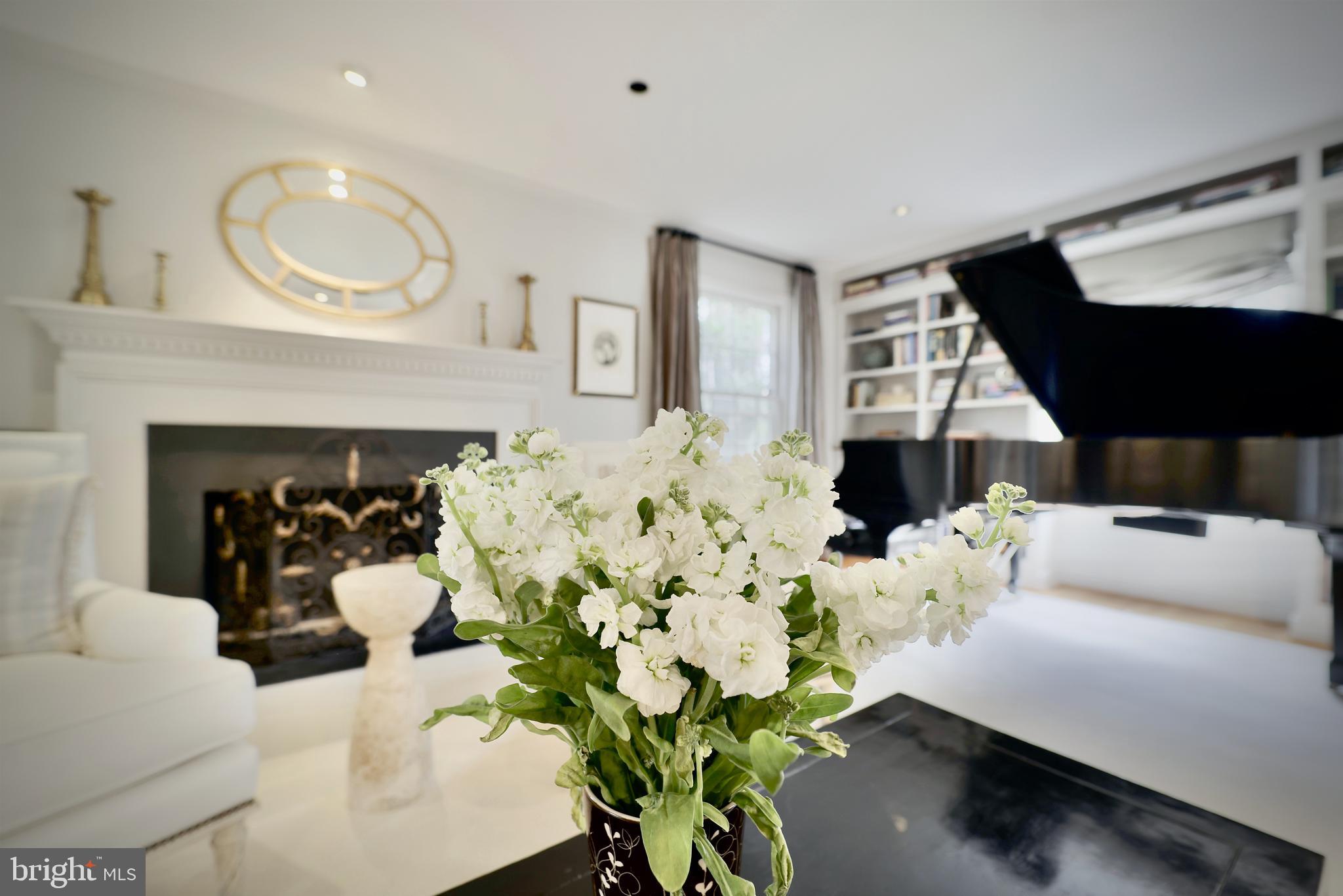 BARNABY WOODS - Residential