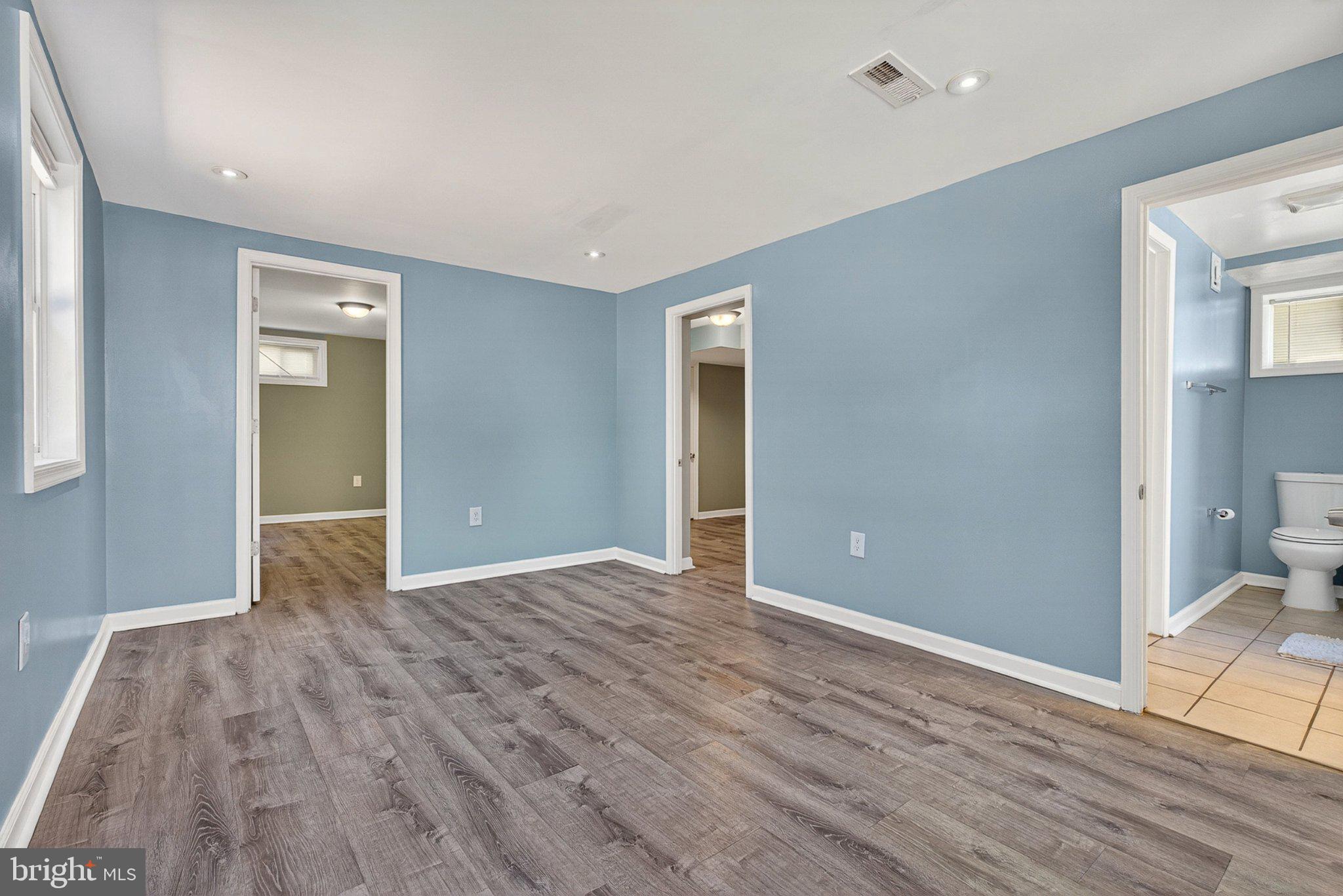 ENGLEWOOD - Residential