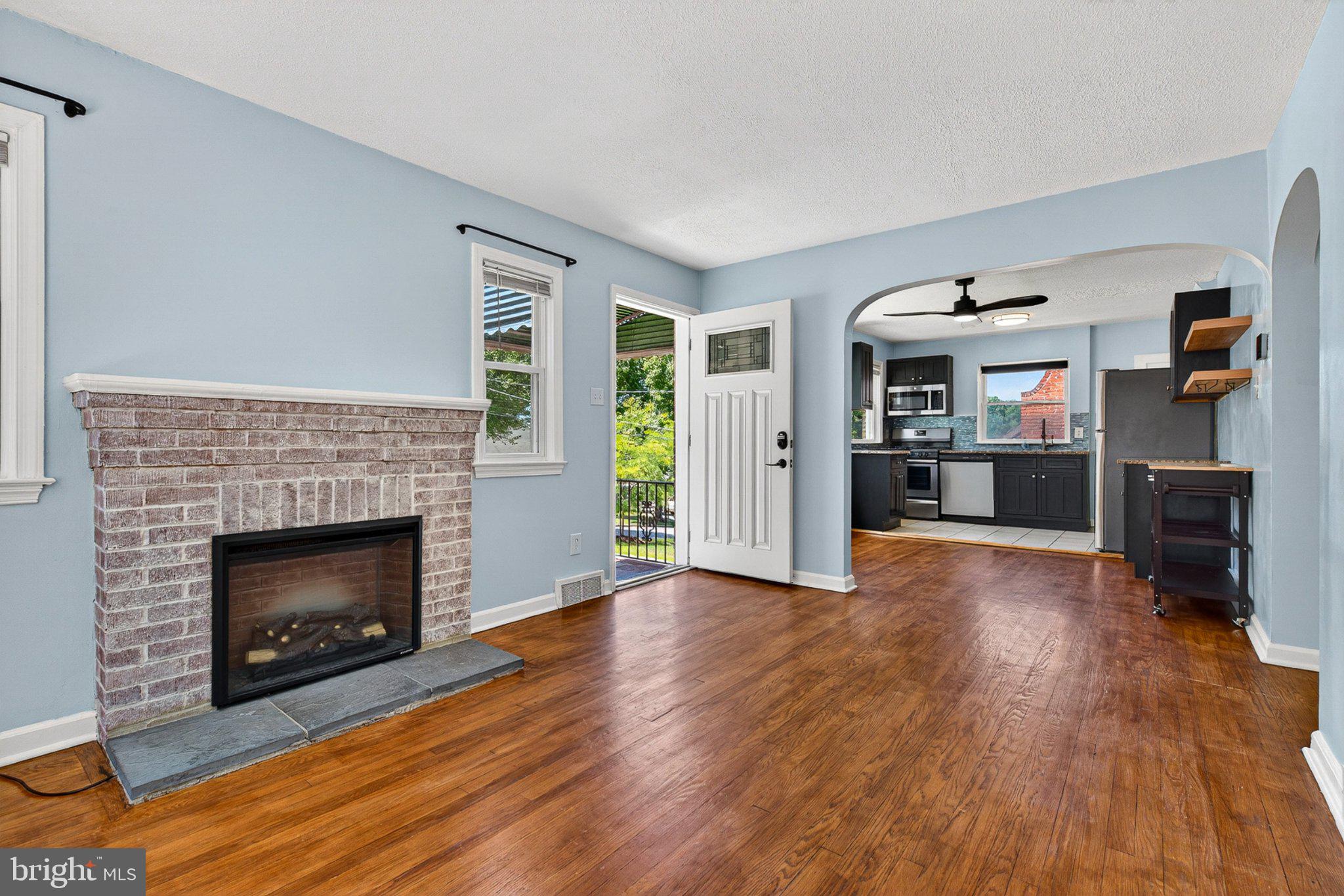 ENGLEWOOD - Residential