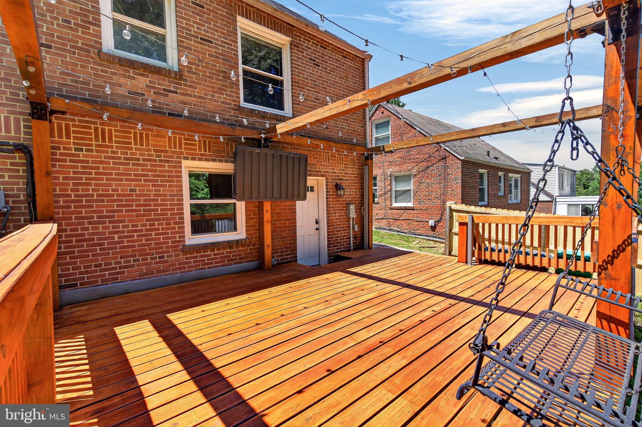 ENGLEWOOD - Residential
