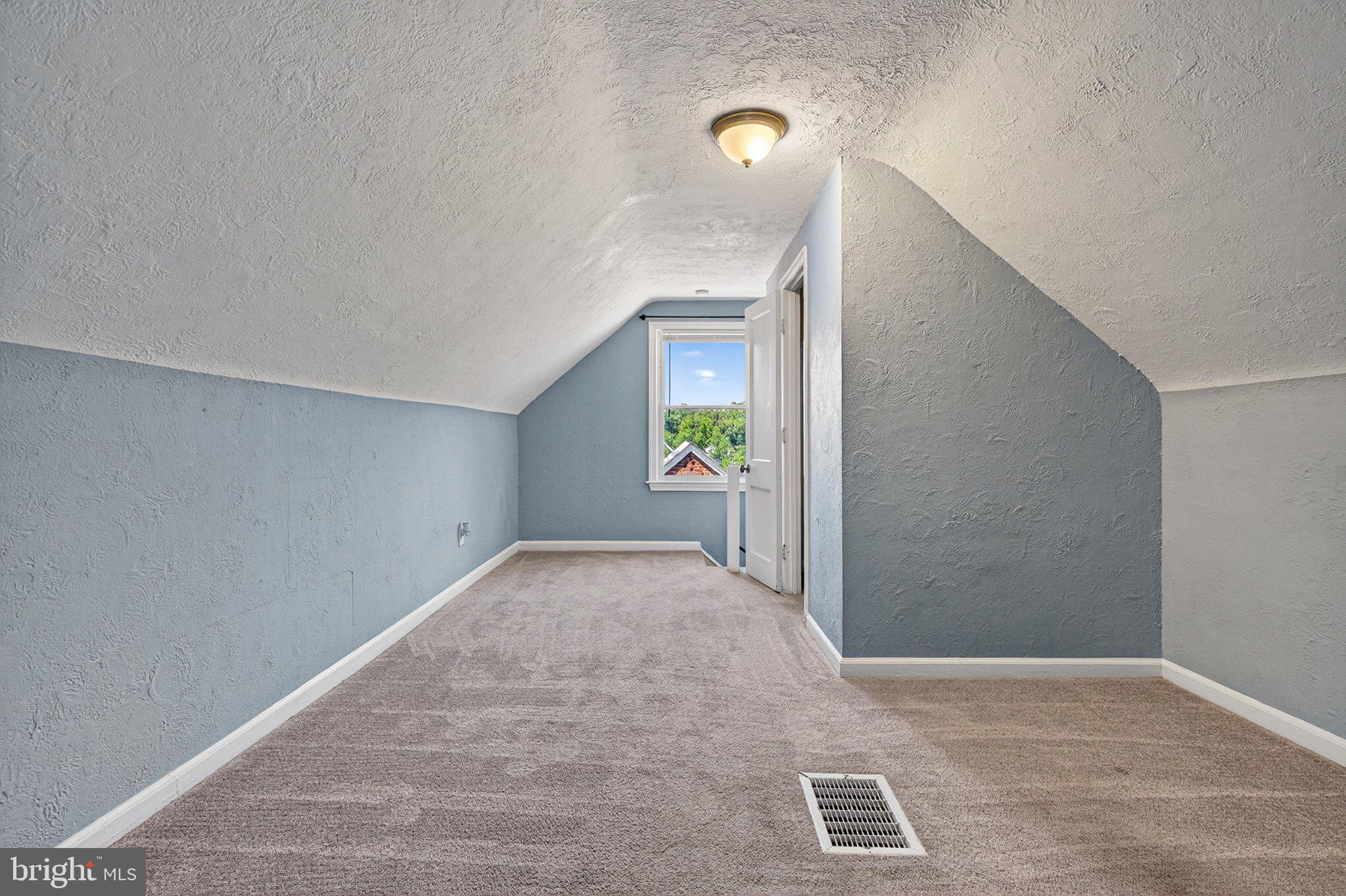 ENGLEWOOD - Residential