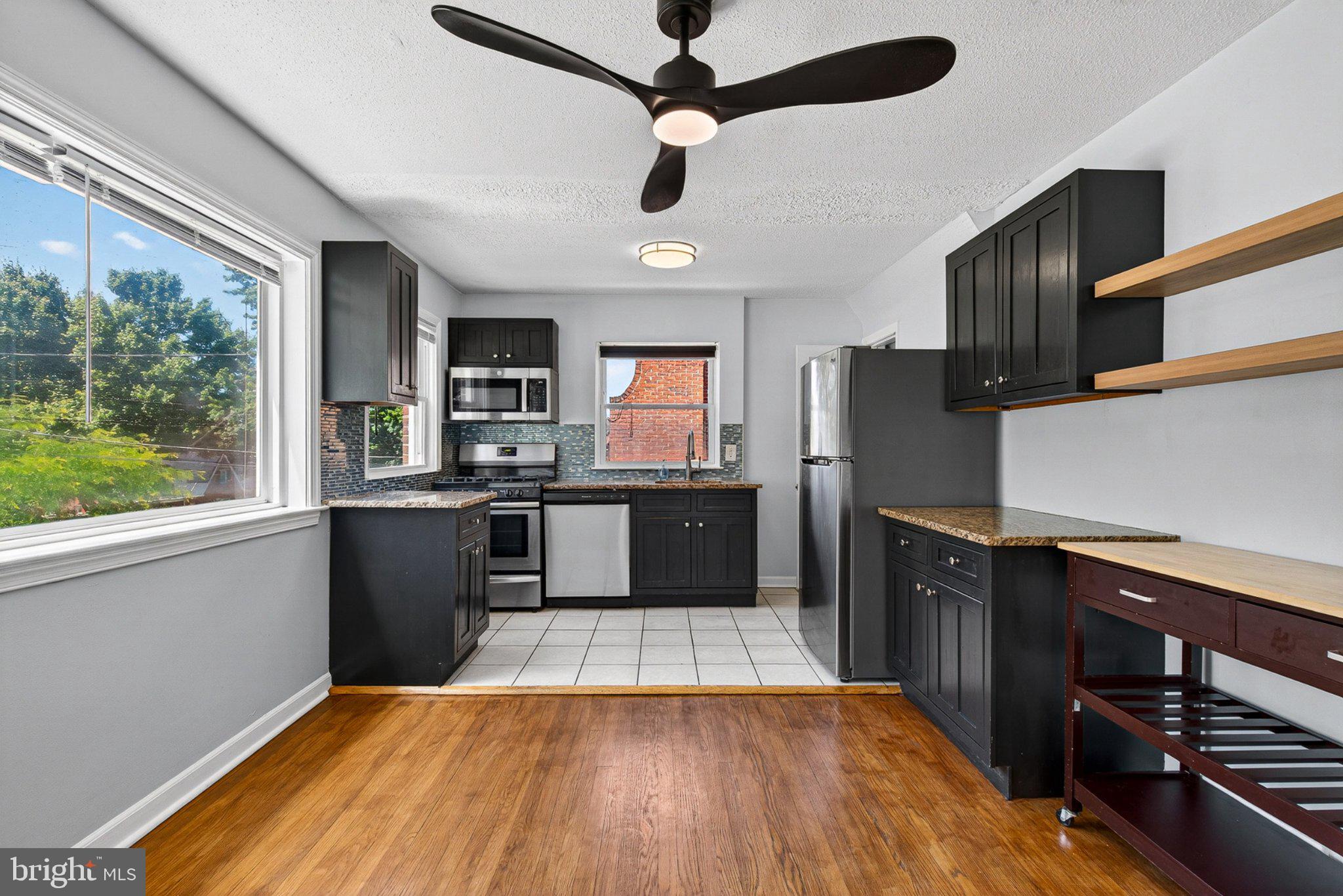 ENGLEWOOD - Residential