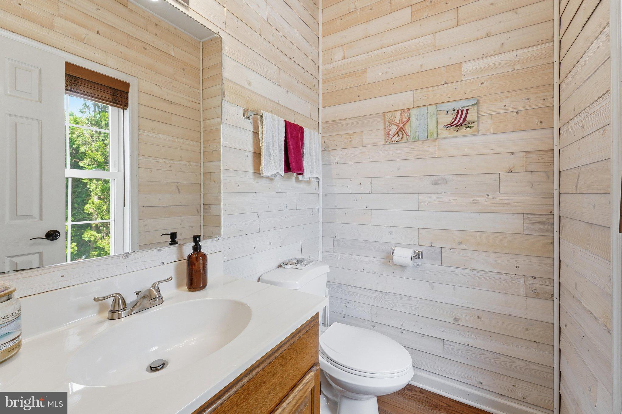 NORTH GATE TOWNE HOMES - Residential