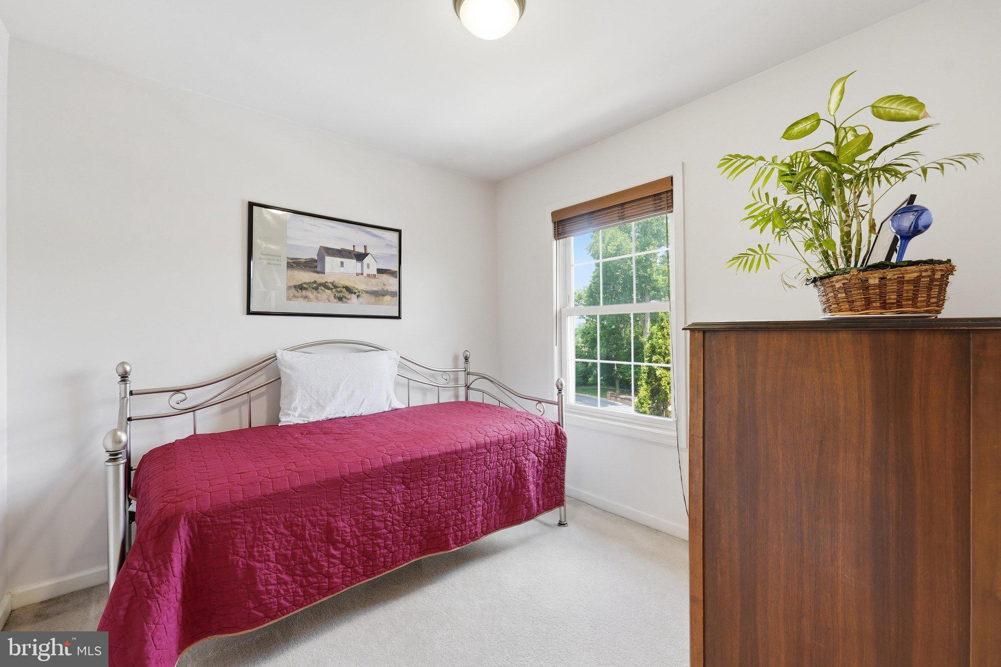 NORTH GATE TOWNE HOMES - Residential