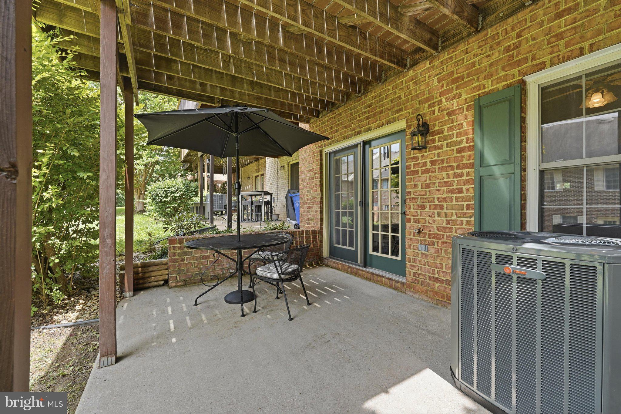 NORTH GATE TOWNE HOMES - Residential