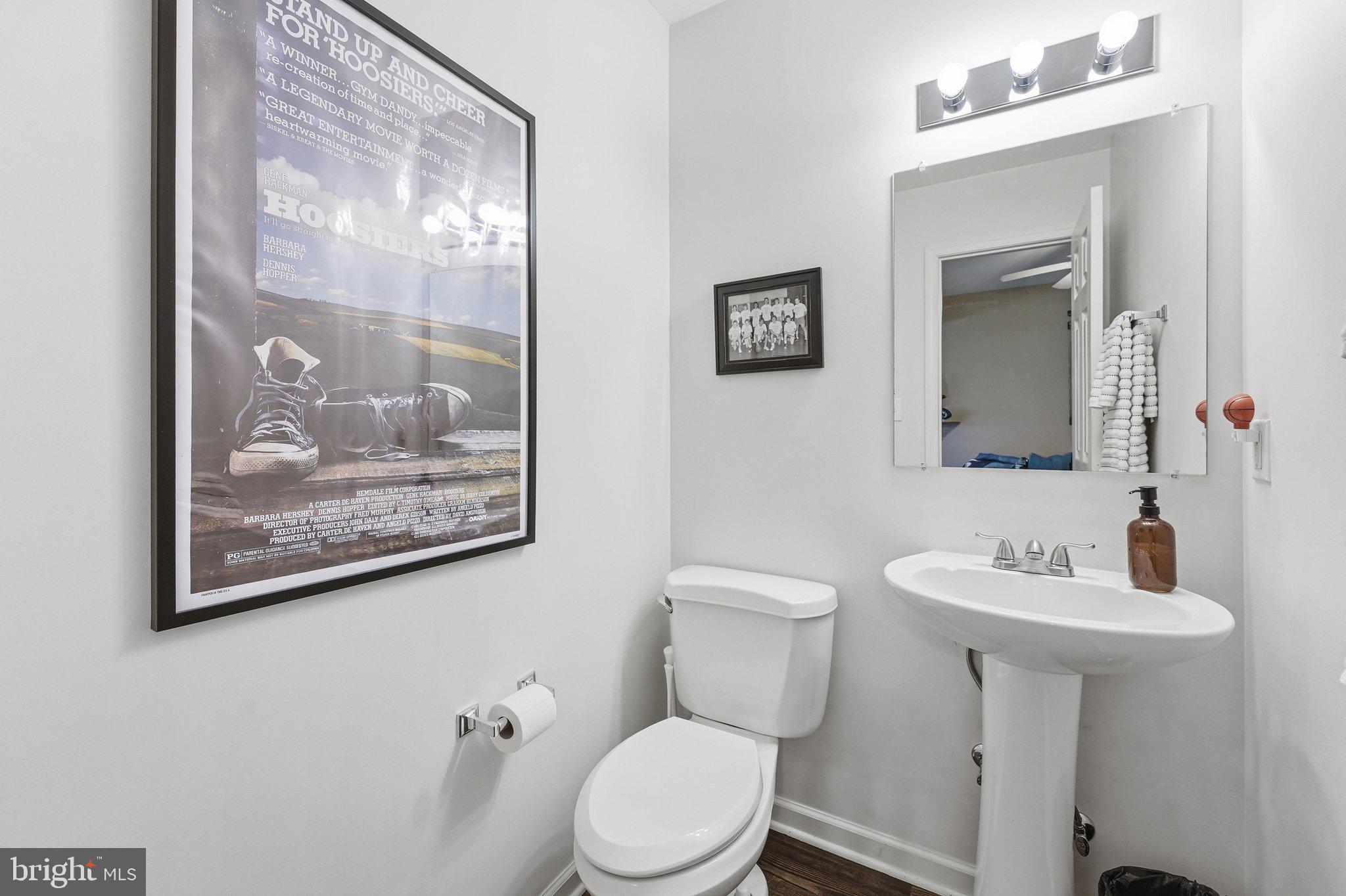 NORTH GATE TOWNE HOMES - Residential