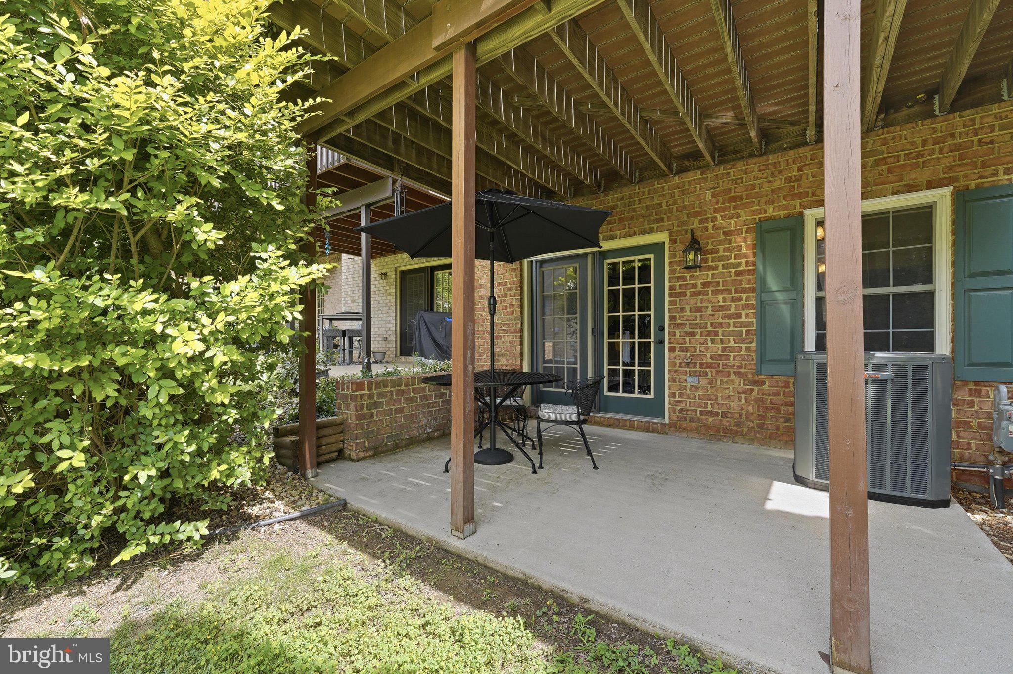 NORTH GATE TOWNE HOMES - Residential
