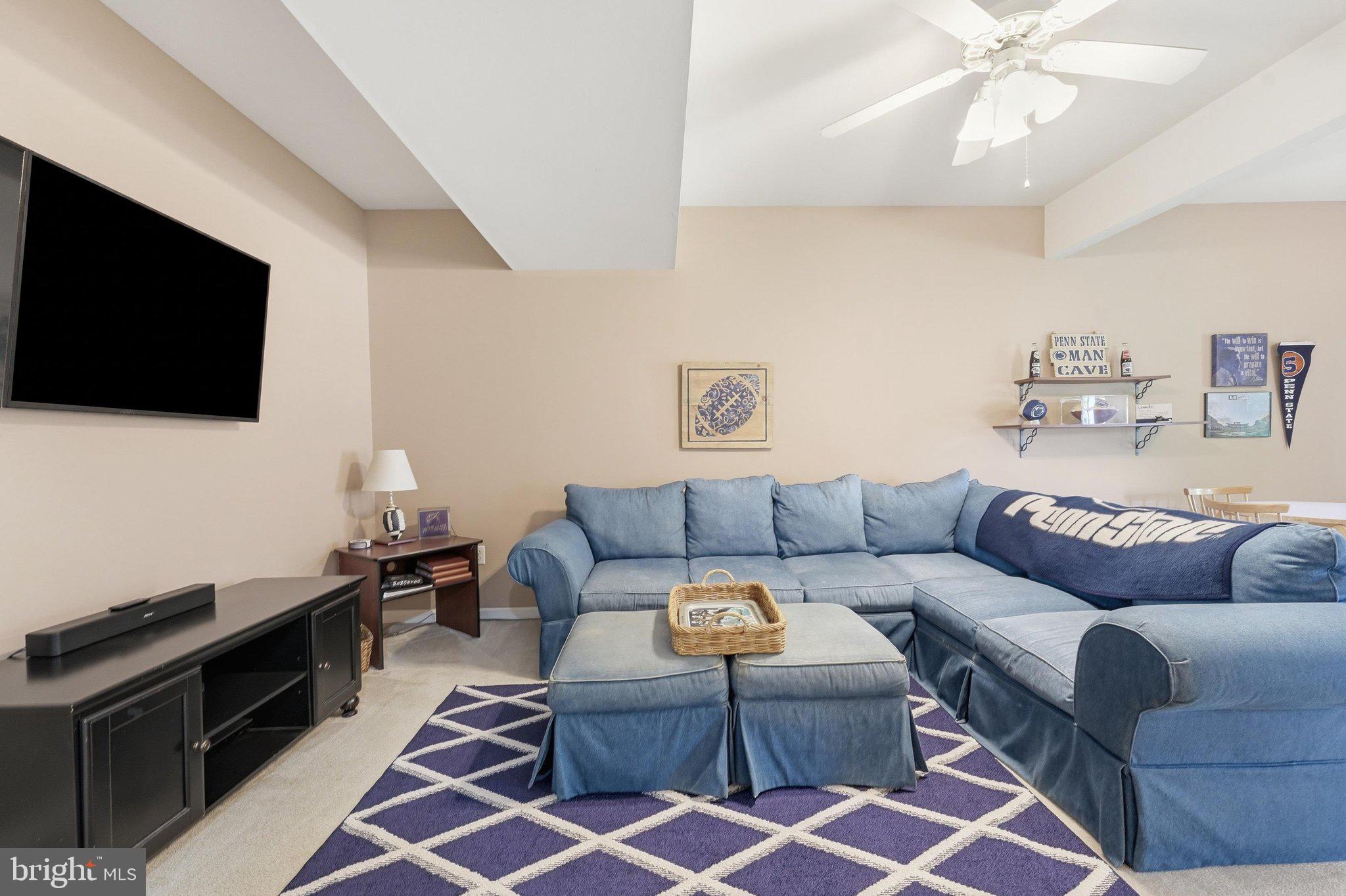 NORTH GATE TOWNE HOMES - Residential