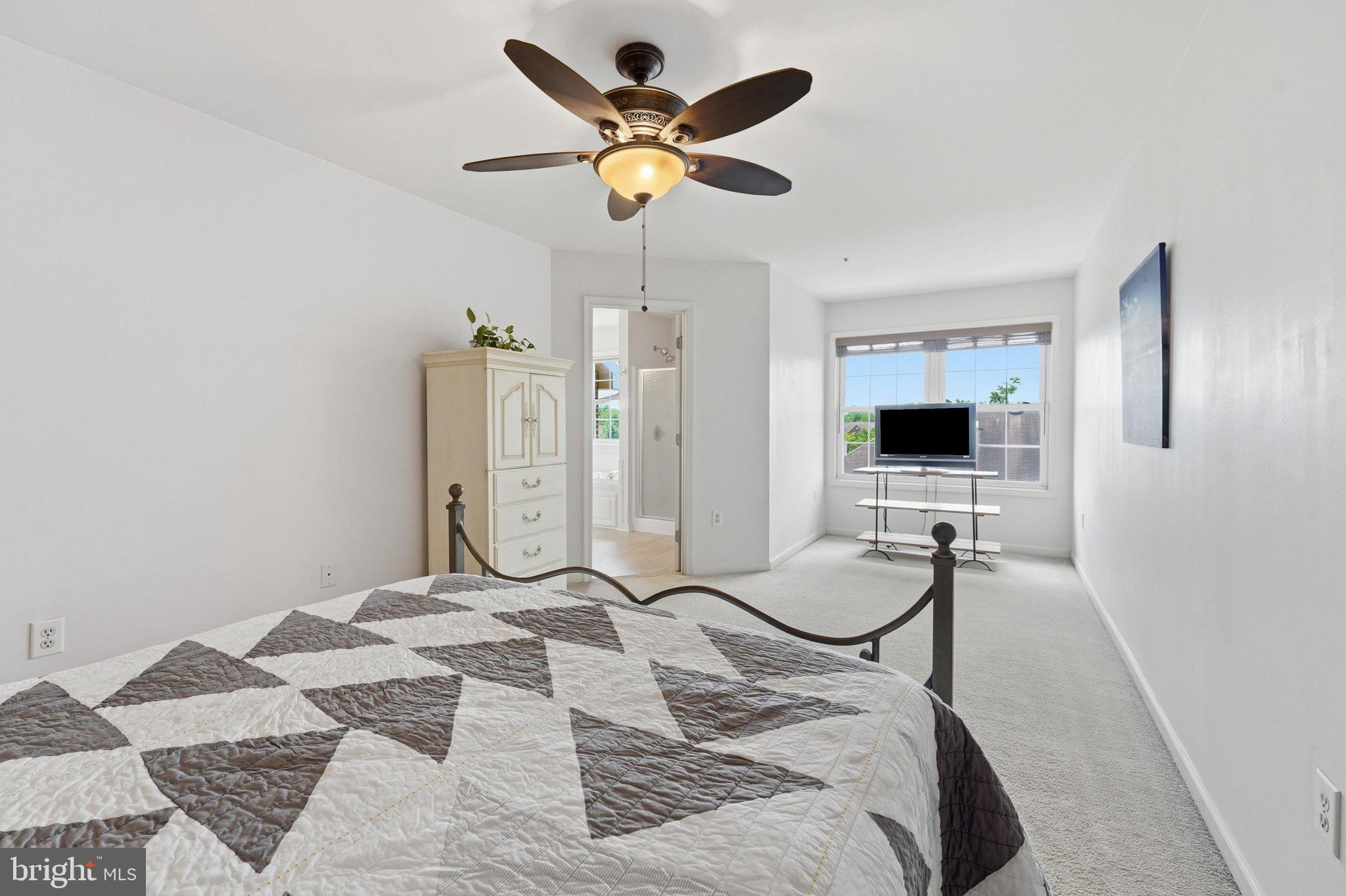 NORTH GATE TOWNE HOMES - Residential