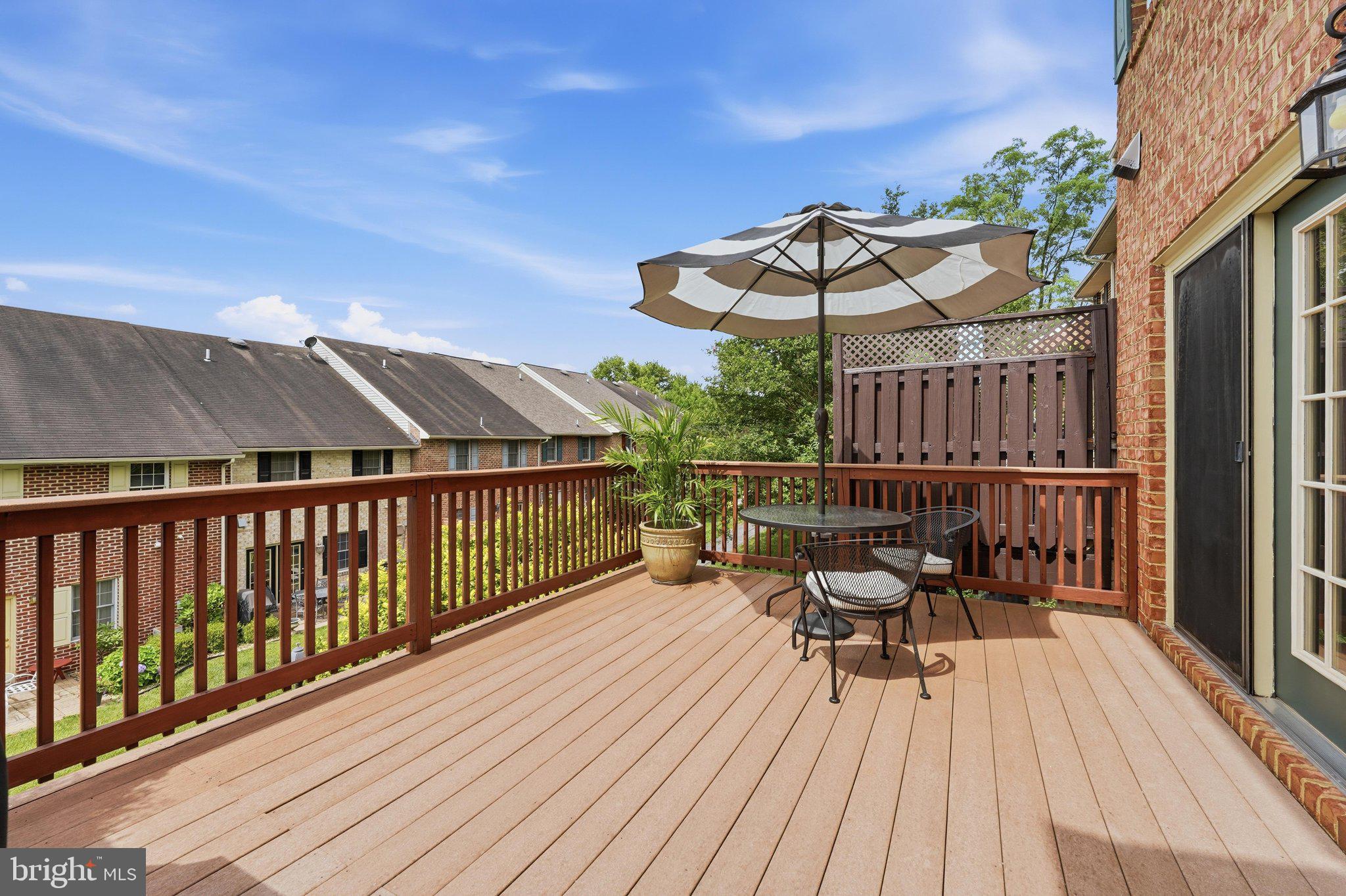 NORTH GATE TOWNE HOMES - Residential