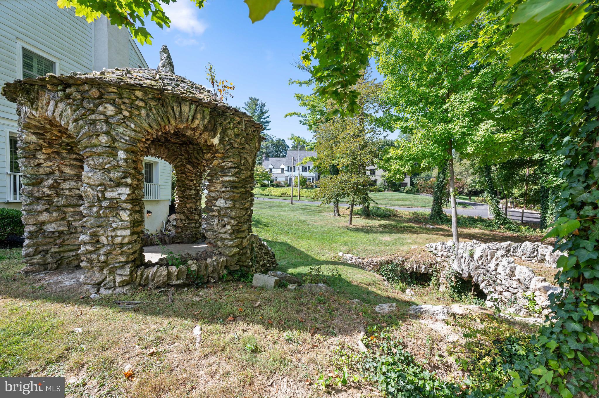 NORTH WAYNE - Residential