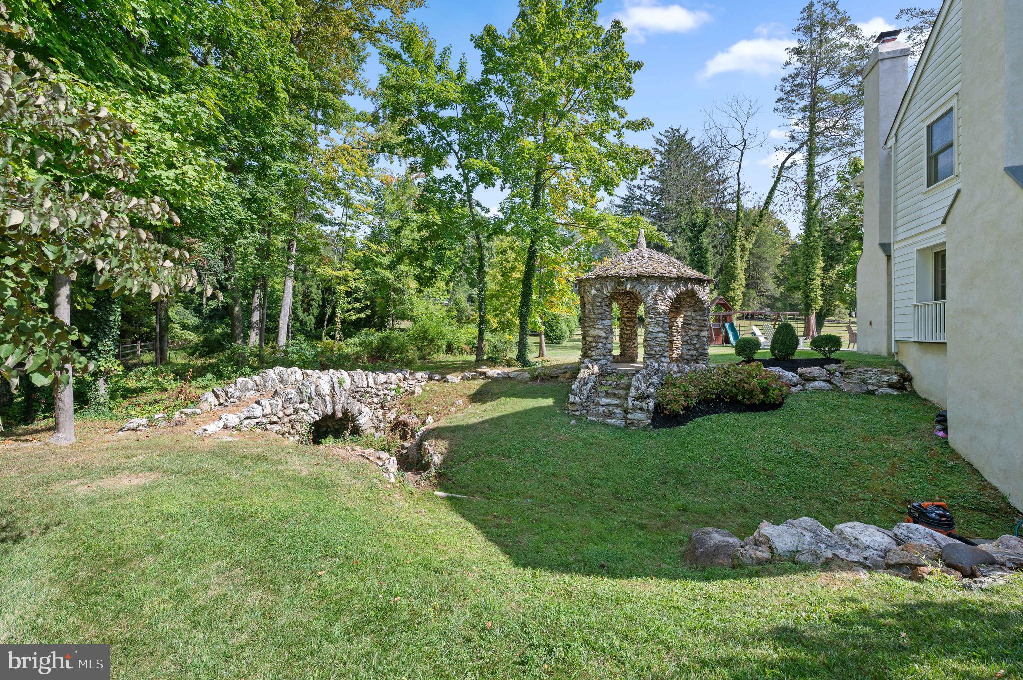 NORTH WAYNE - Residential