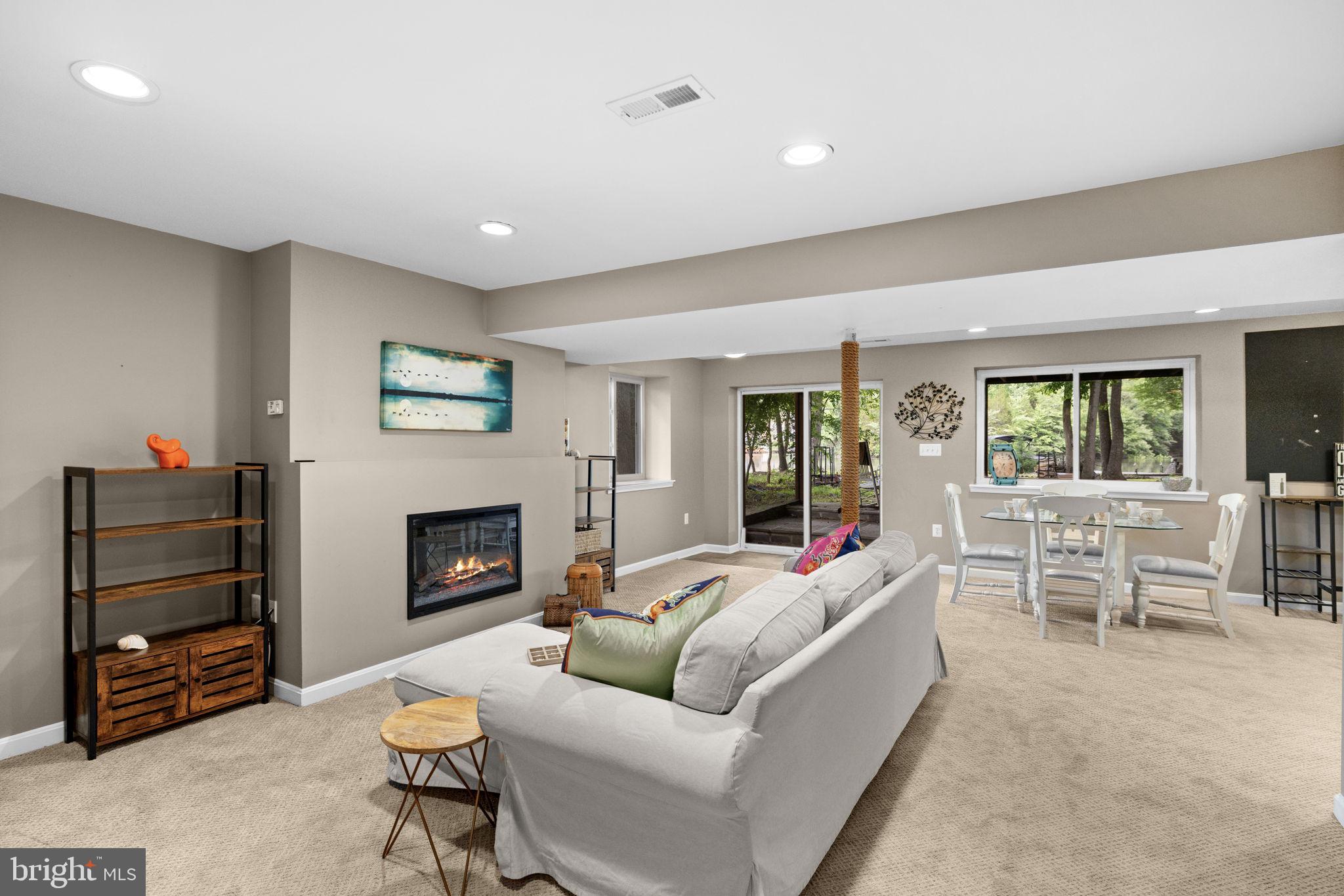 LAKE OF THE WOODS - Residential