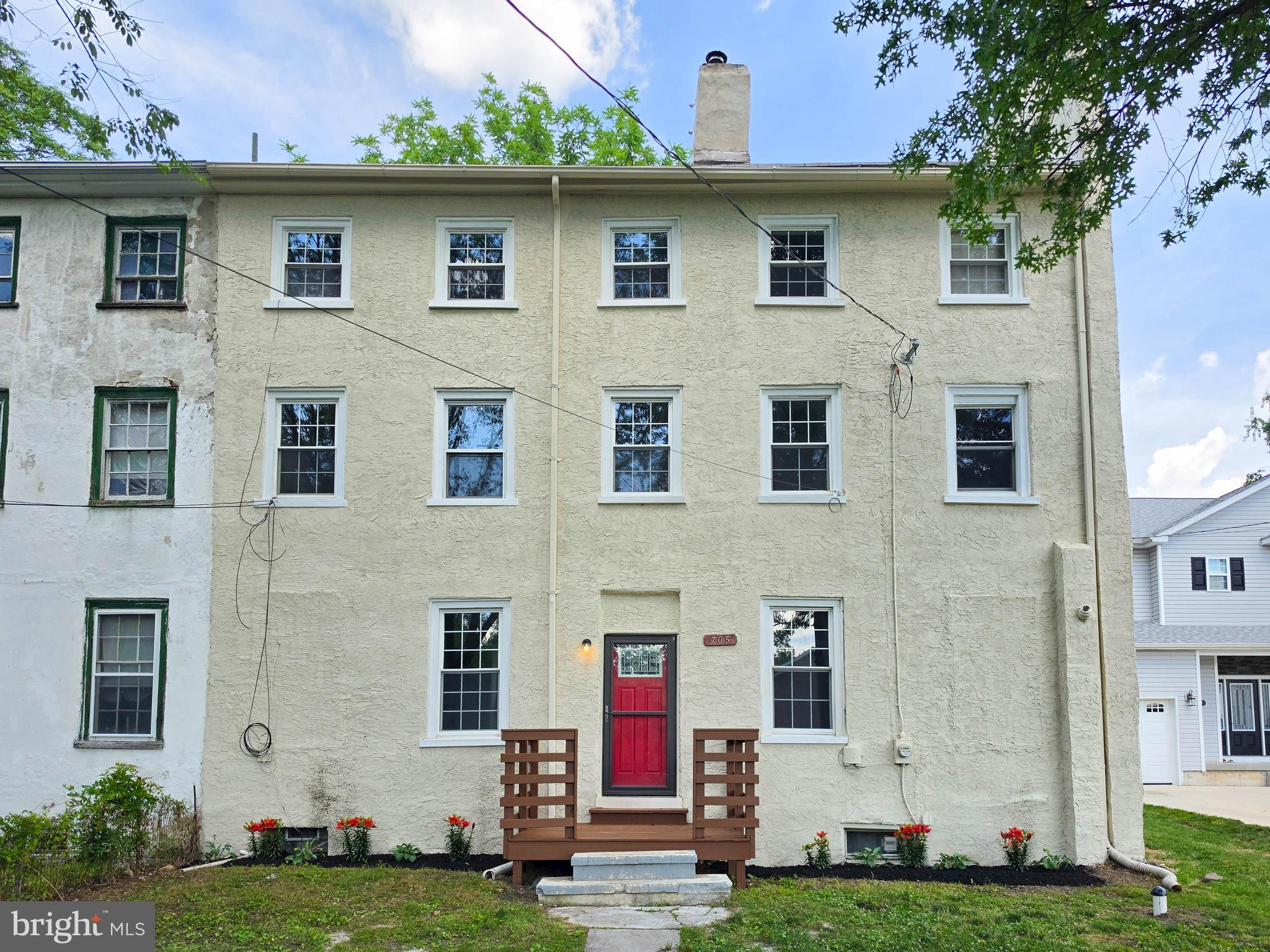 CROYDON ACRES - Residential