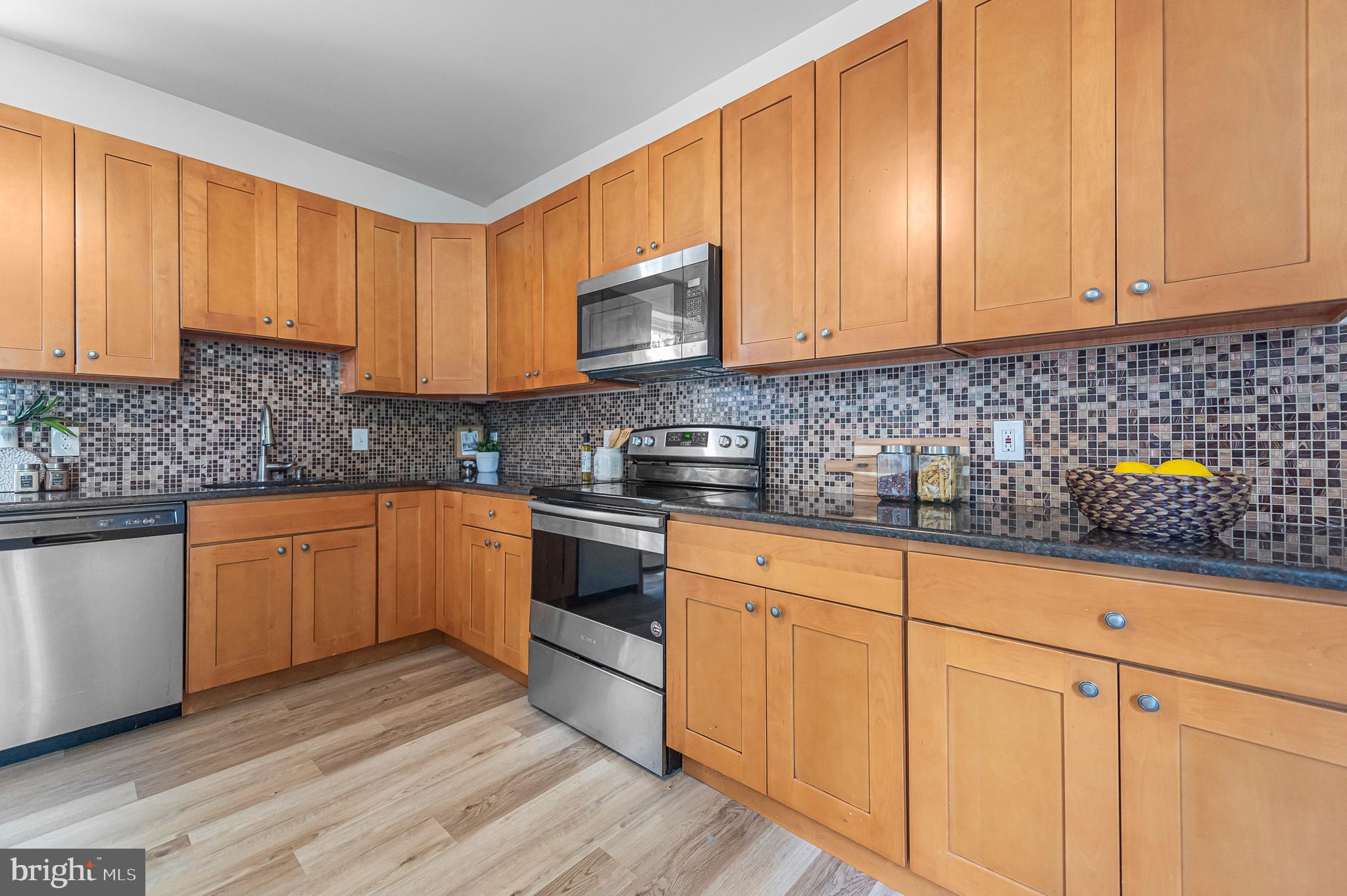 CROYDON ACRES - Residential