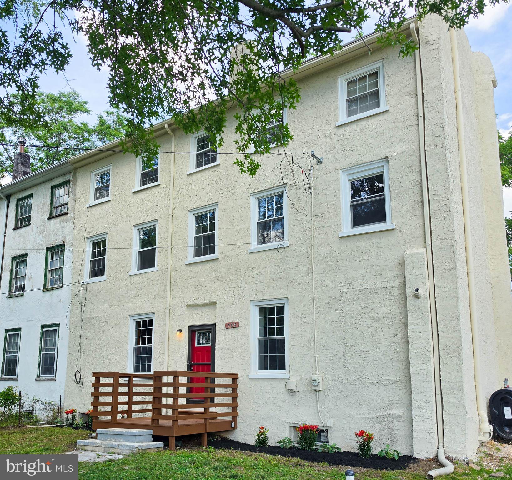 CROYDON ACRES - Residential