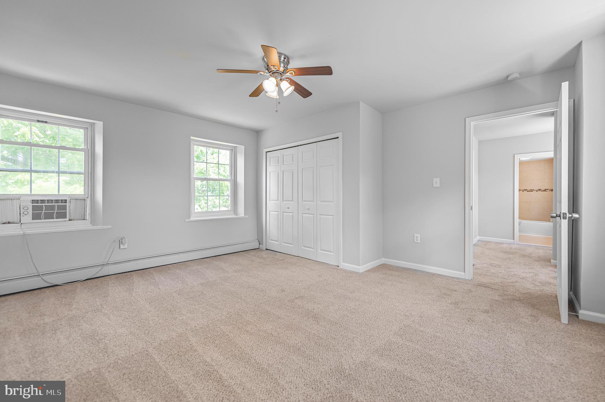 CROYDON ACRES - Residential