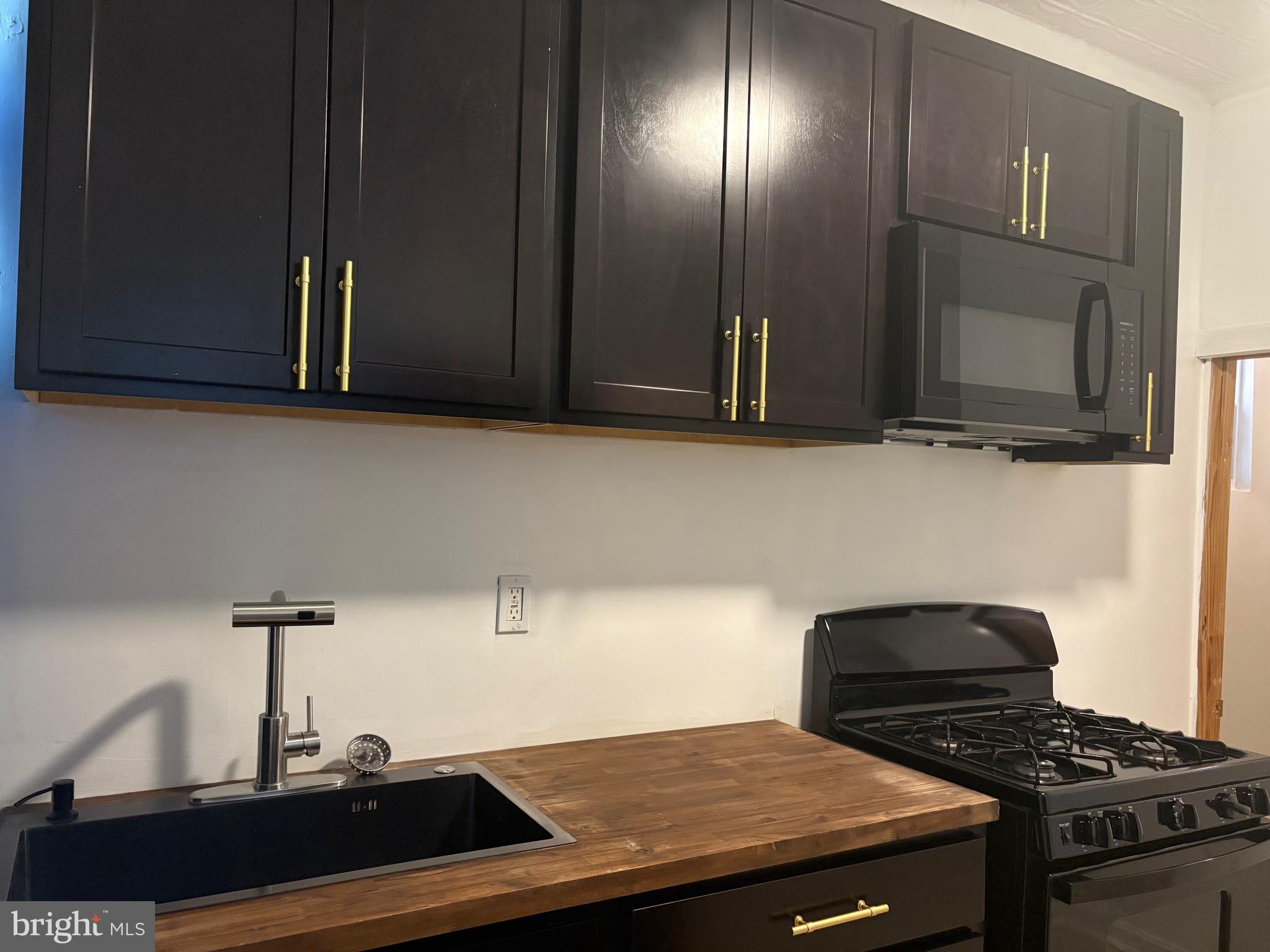 WEST BALTIMORE - Residential