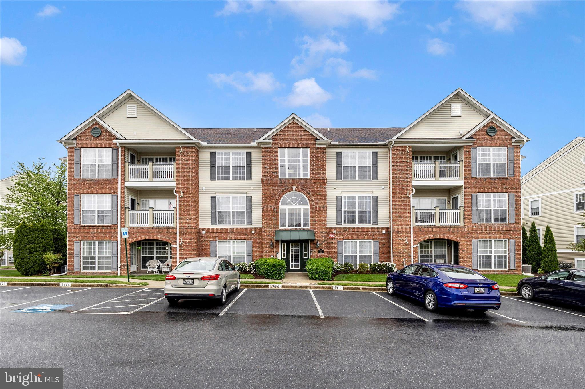 RIDGEVIEW - Residential