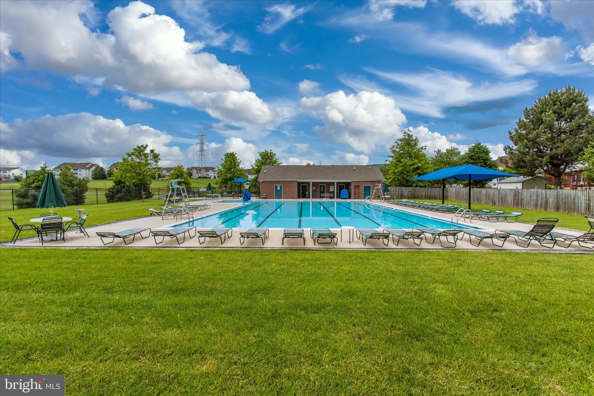 RIDGEVIEW - Residential