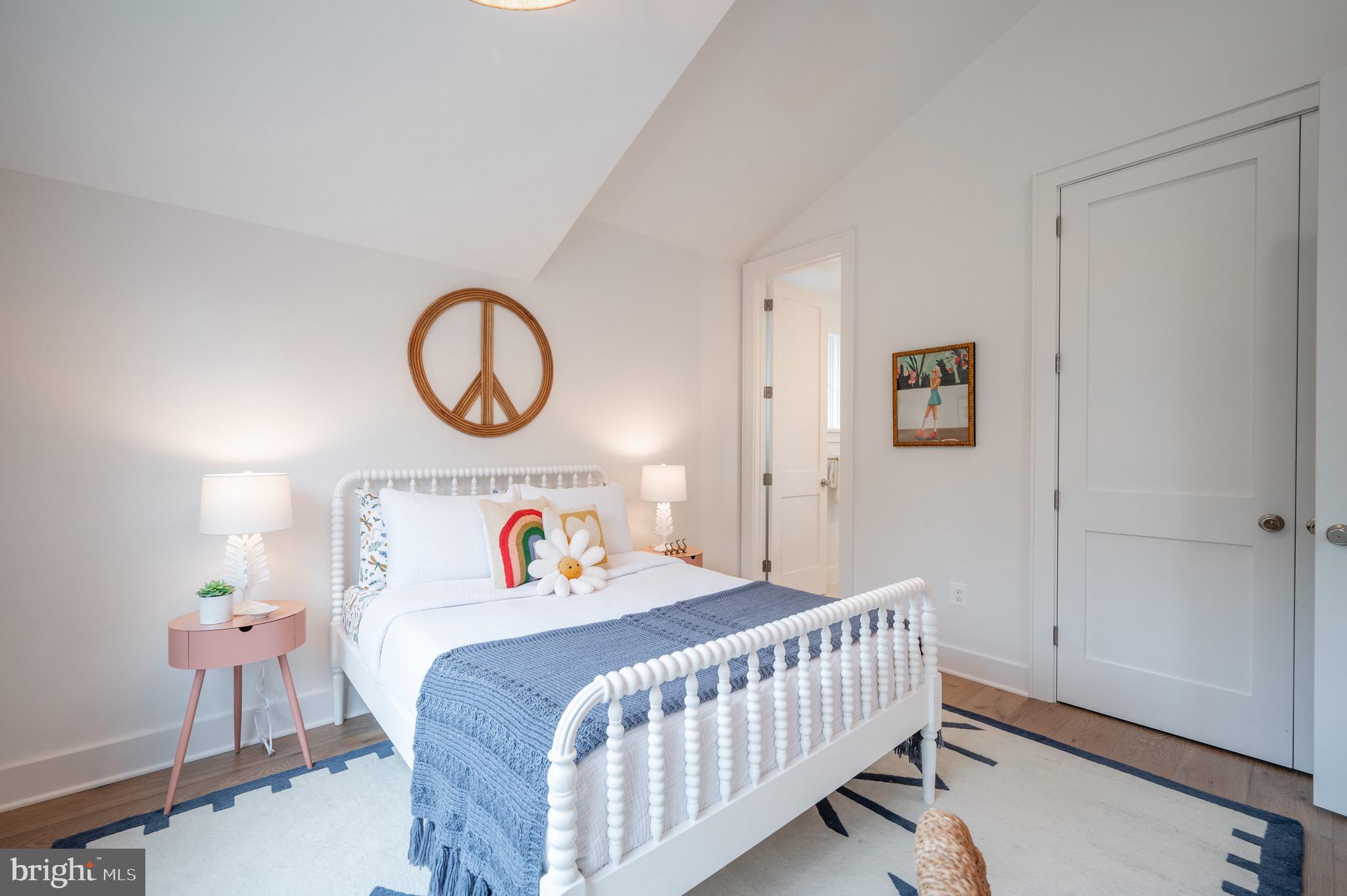 DEL RAY - Residential