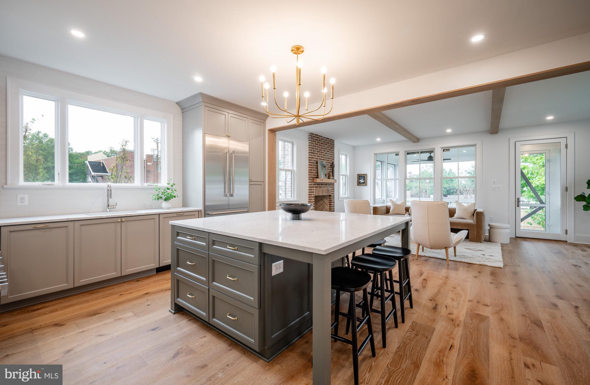DEL RAY - Residential