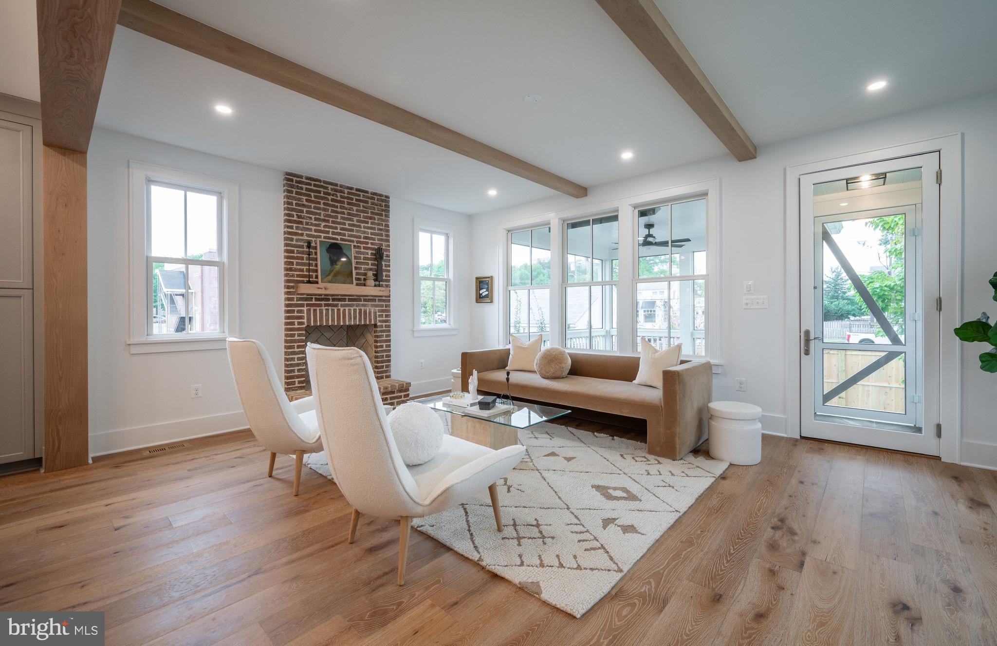 DEL RAY - Residential