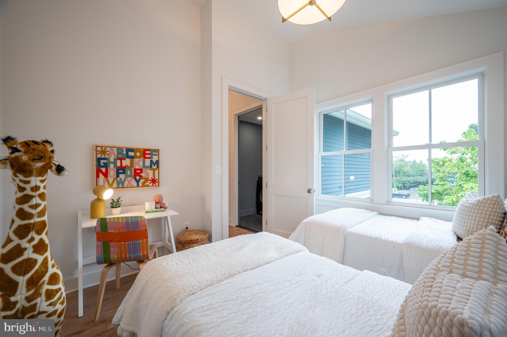 DEL RAY - Residential