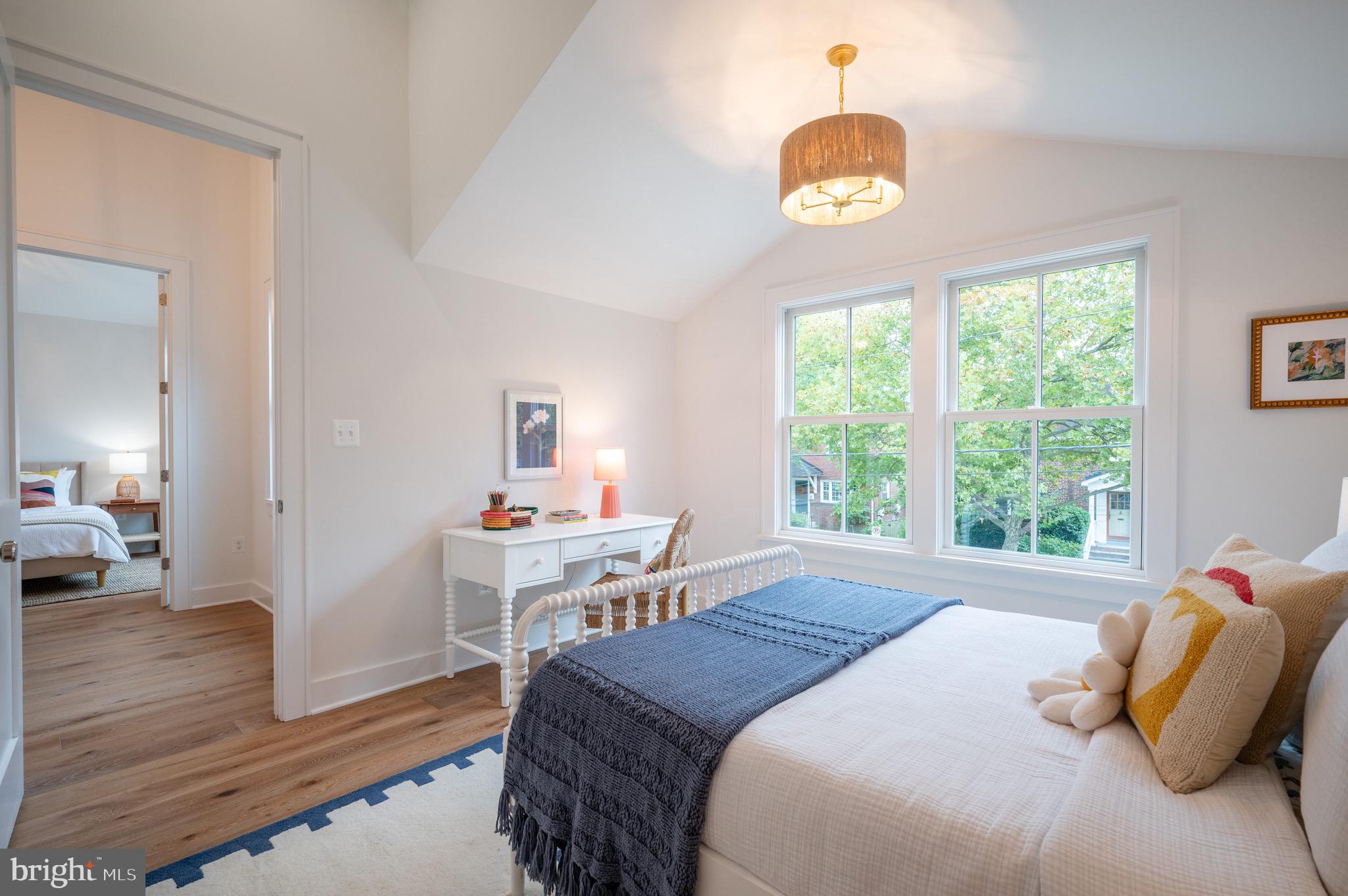 DEL RAY - Residential