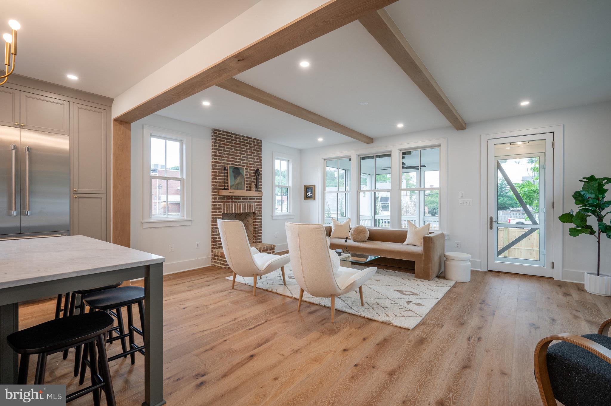 DEL RAY - Residential