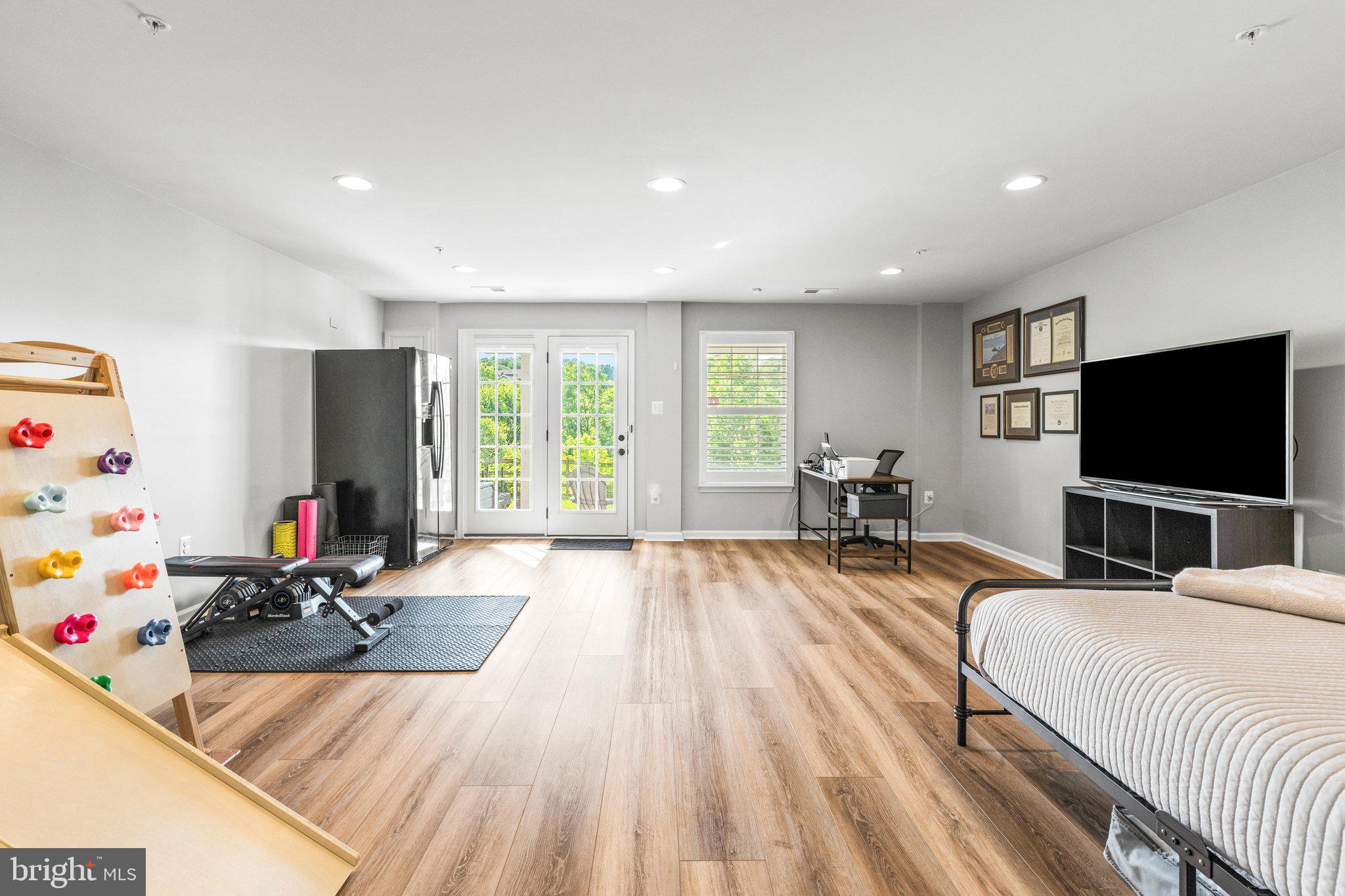 LANDSDALE - Residential