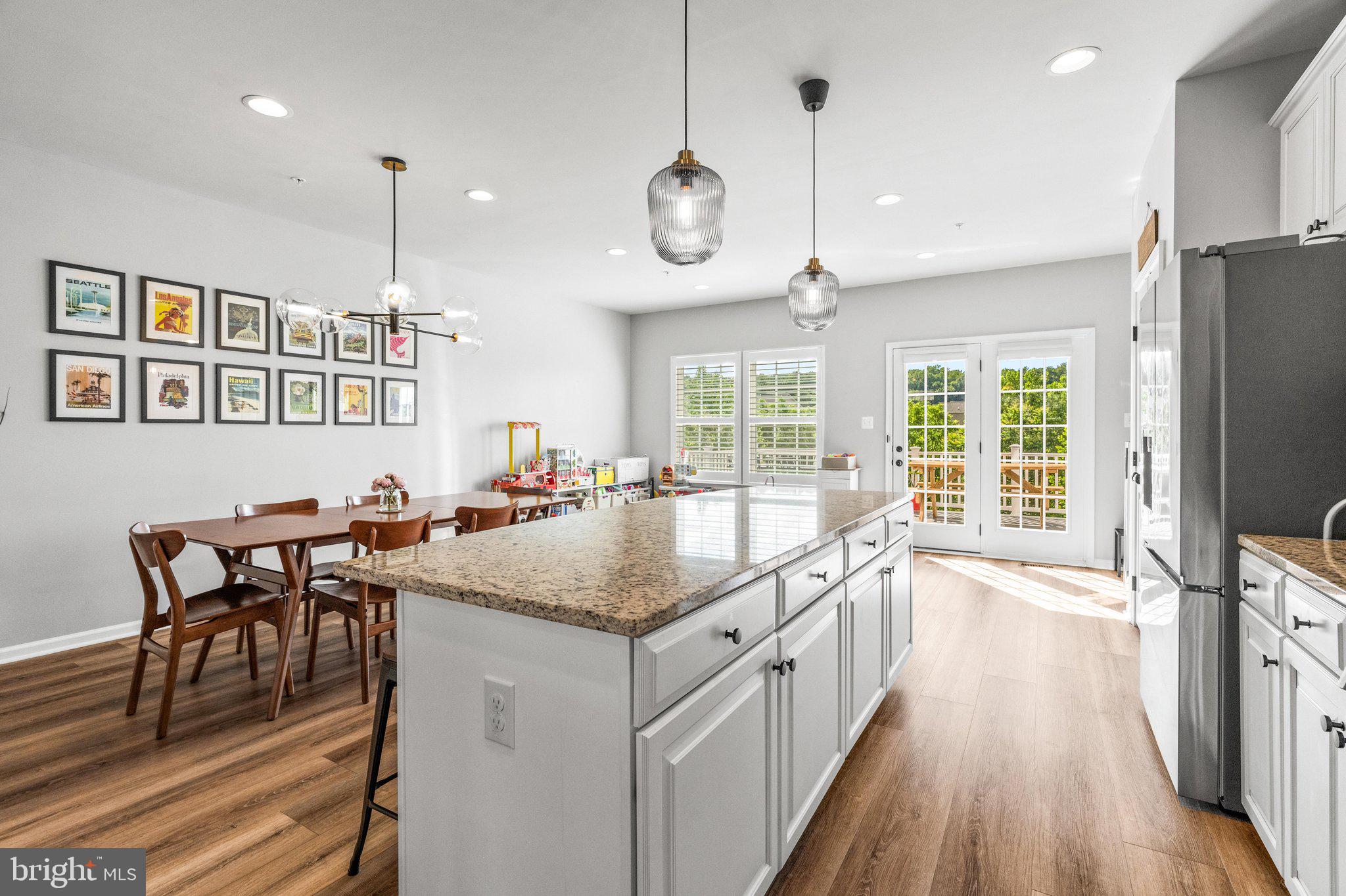 LANDSDALE - Residential