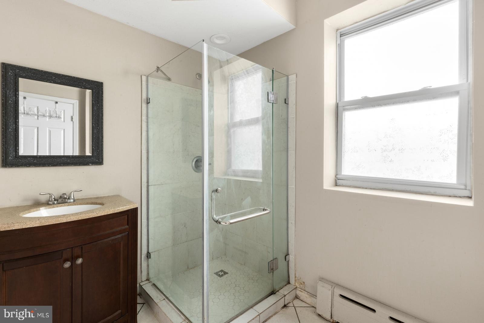 WEST PASSYUNK - Commercial Sale