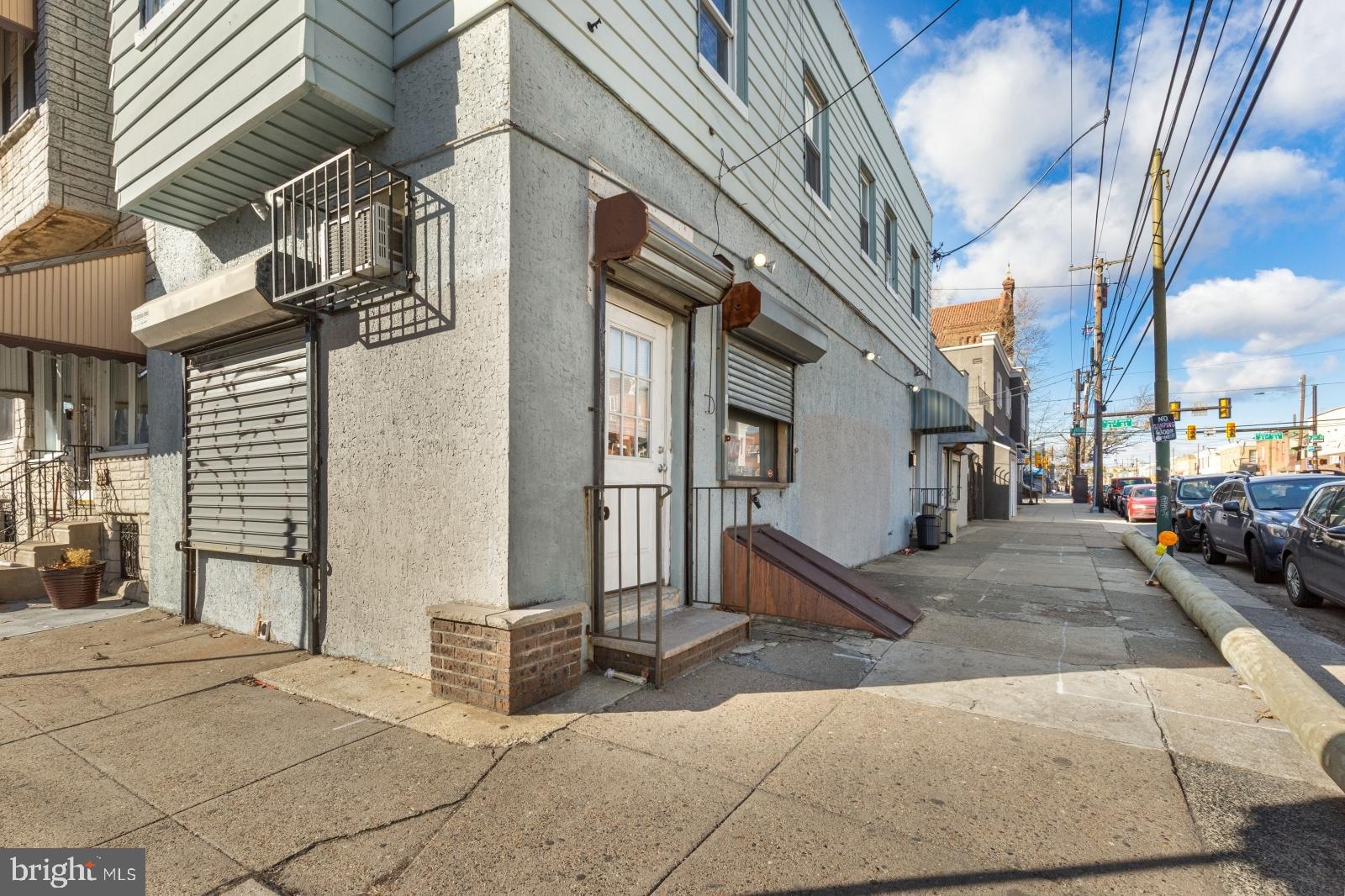 WEST PASSYUNK - Commercial Sale