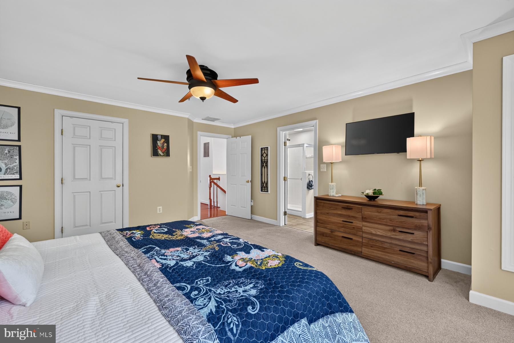 SOUTH RIVER COLONY - Residential