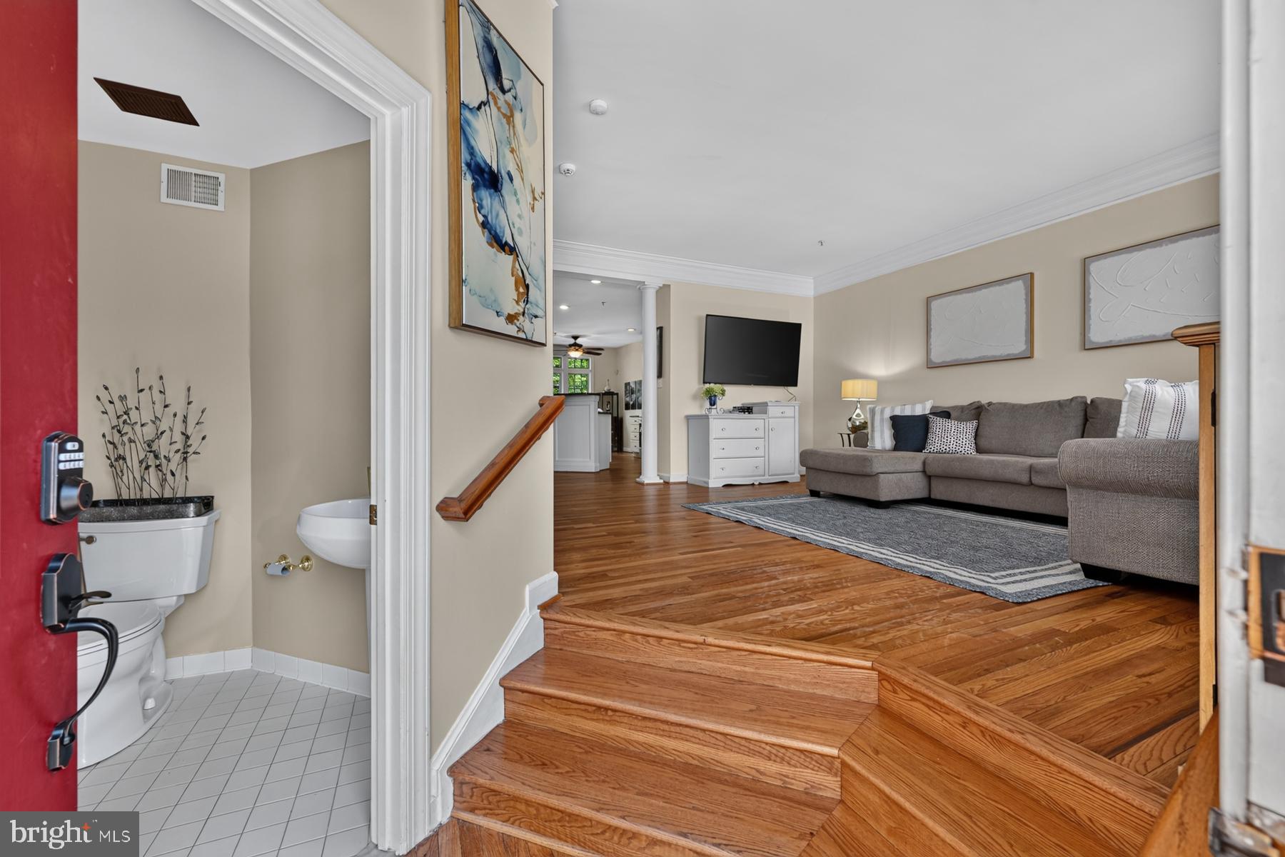 SOUTH RIVER COLONY - Residential
