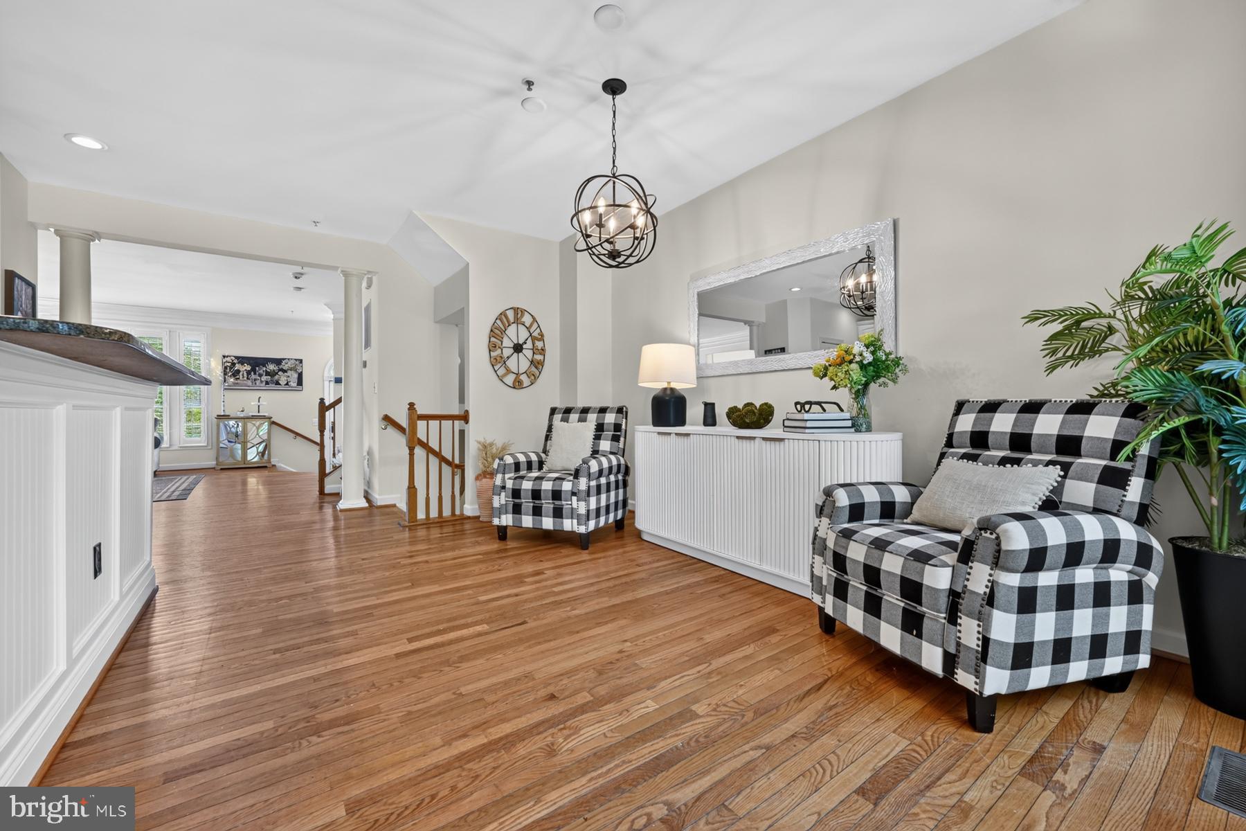 SOUTH RIVER COLONY - Residential
