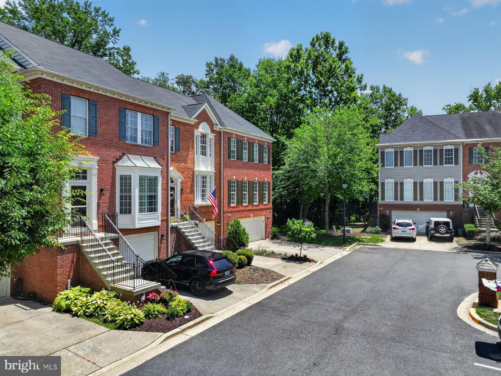 SOUTH RIVER COLONY - Residential