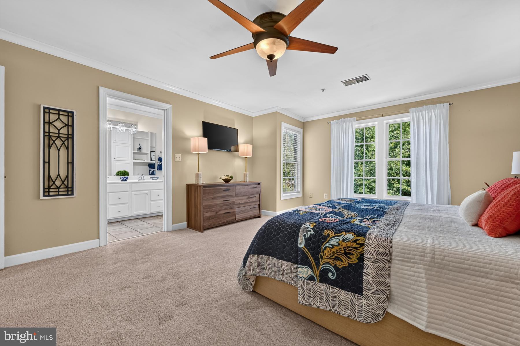 SOUTH RIVER COLONY - Residential