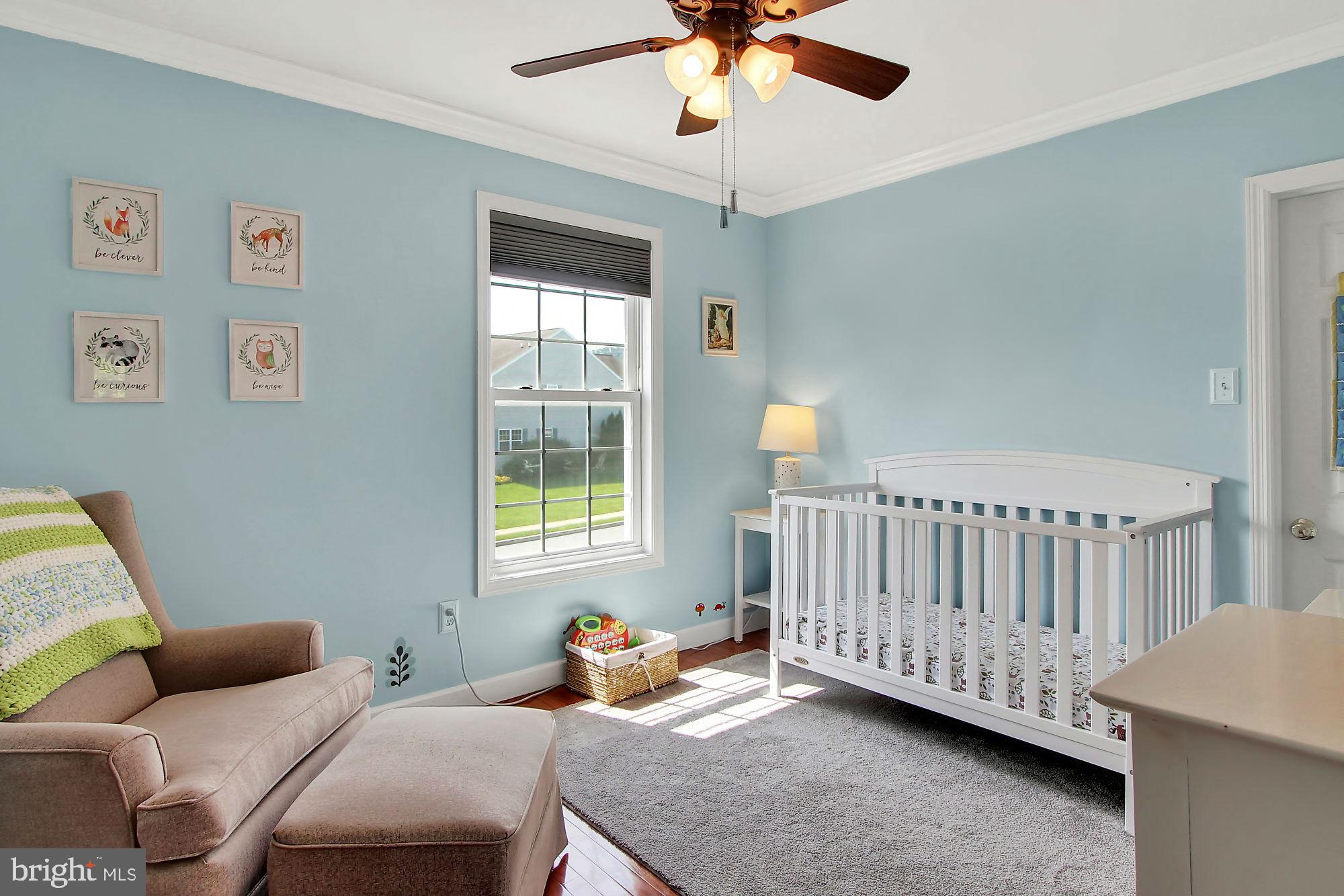 COLUMBIA COURT - Residential