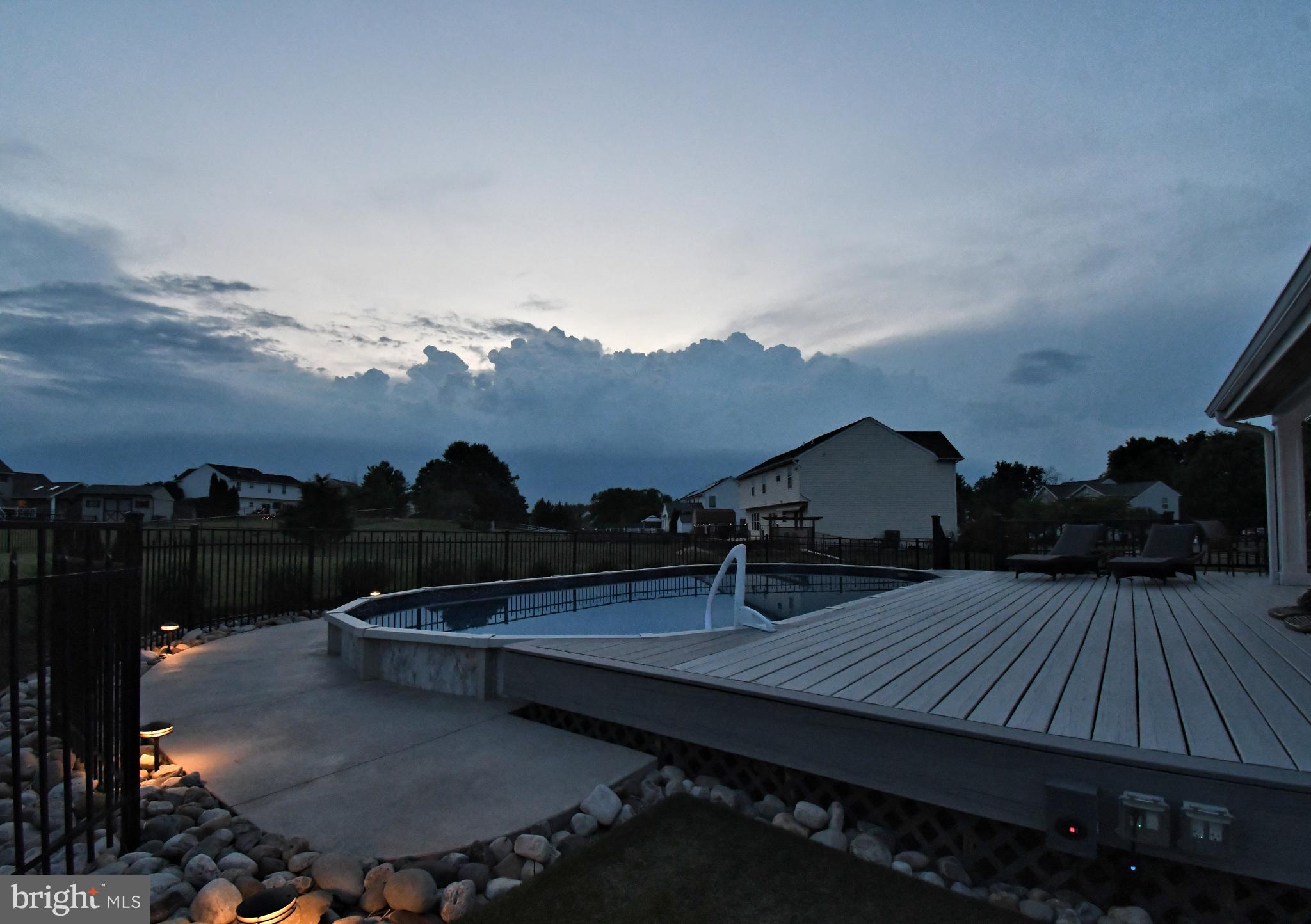 WAYSIDE - Residential