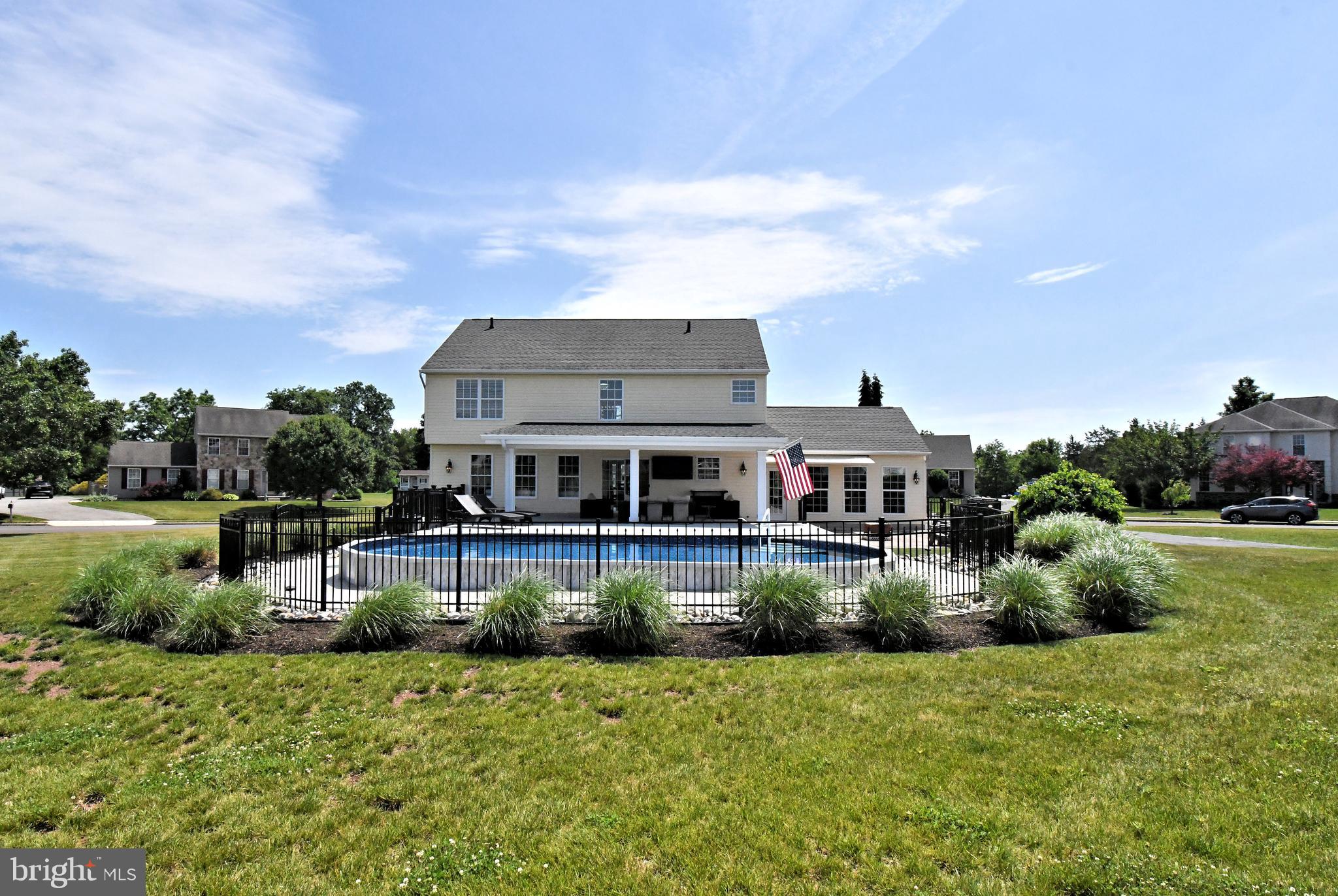 WAYSIDE - Residential