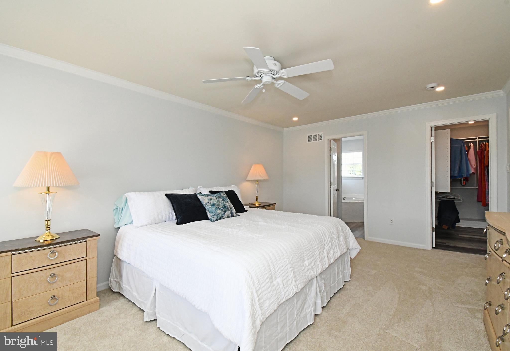 WAYSIDE - Residential