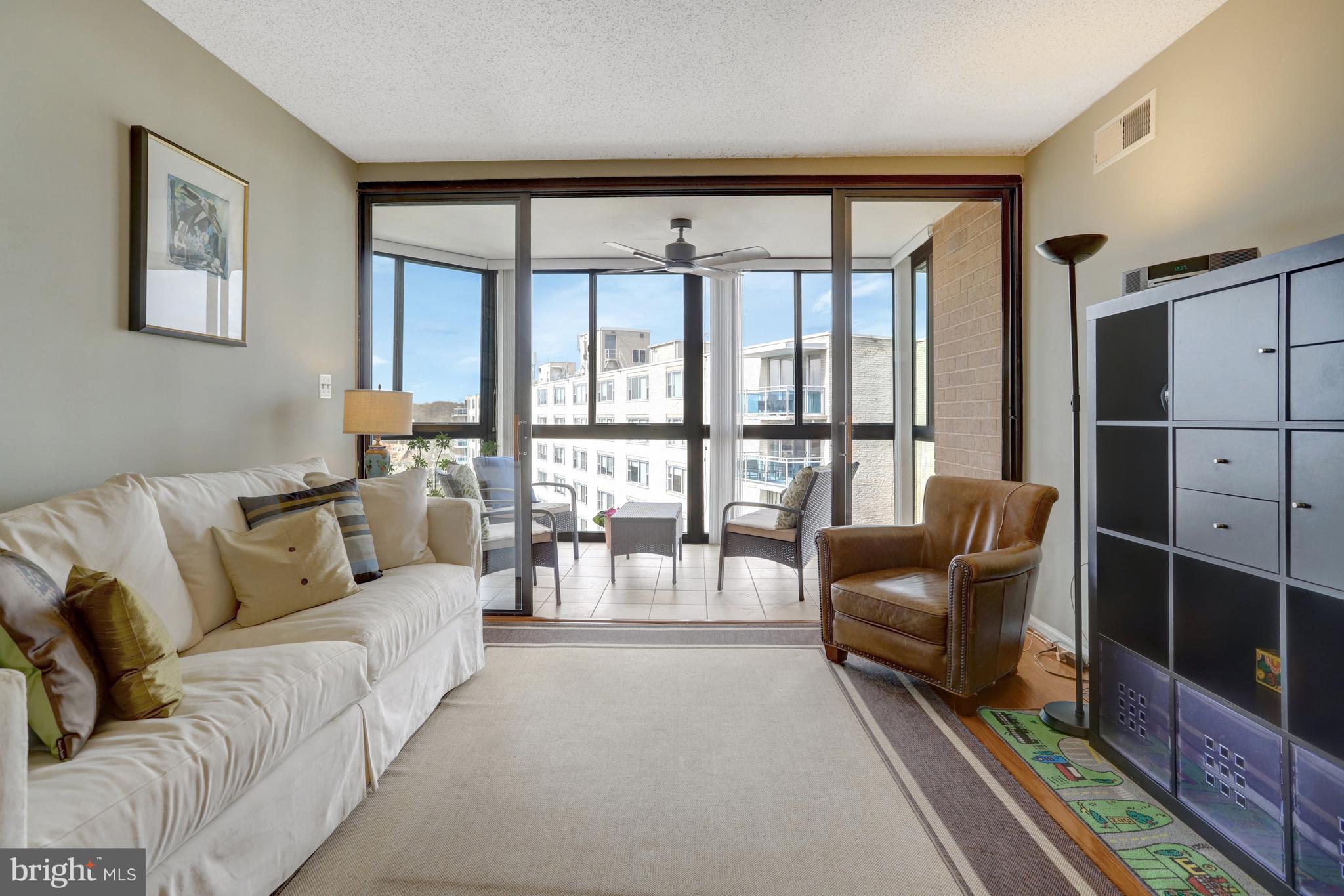 EASTVIEW AT BALLSTON METRO - Residential